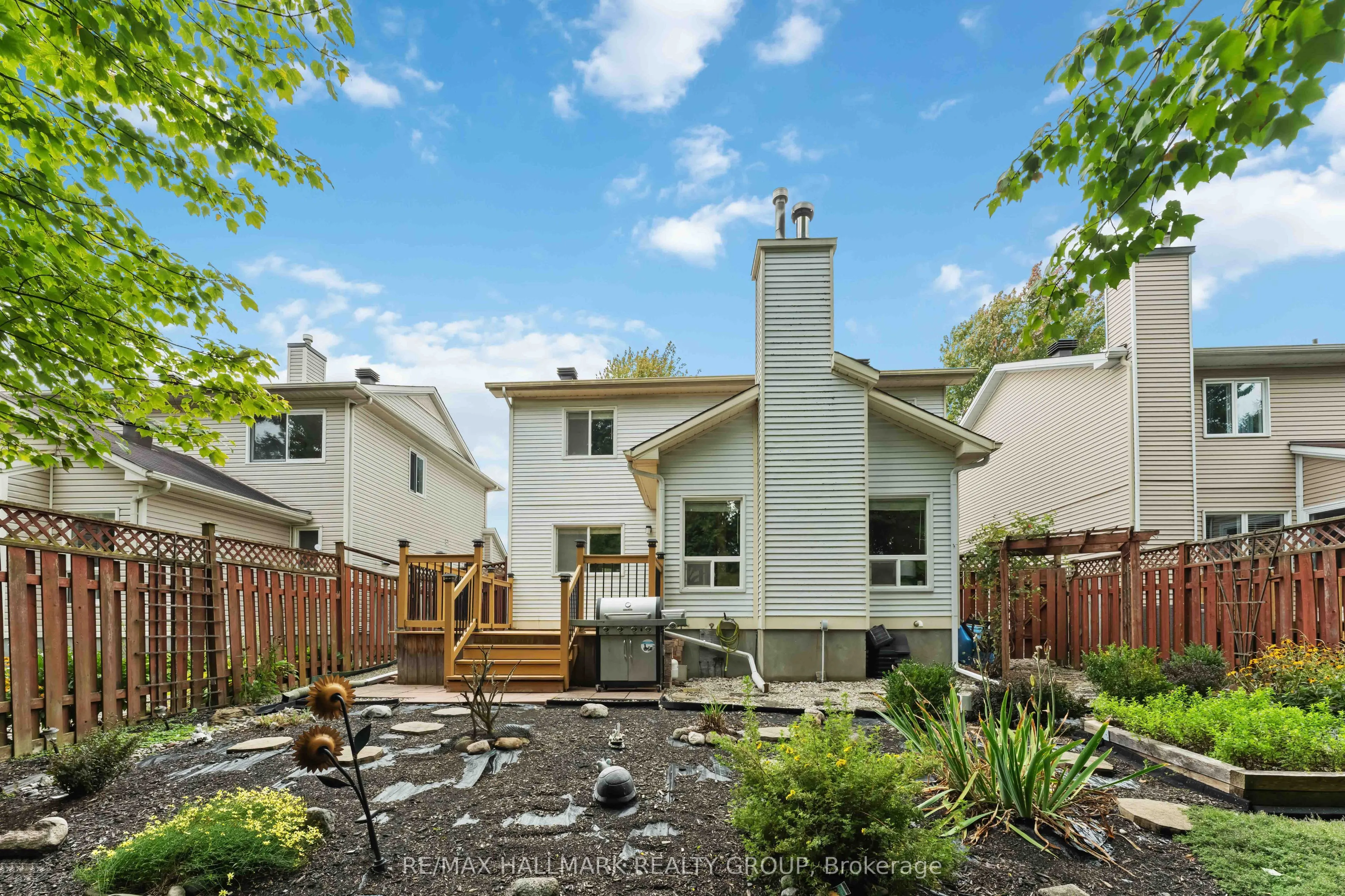 2053 ROLLING BROOK Drive