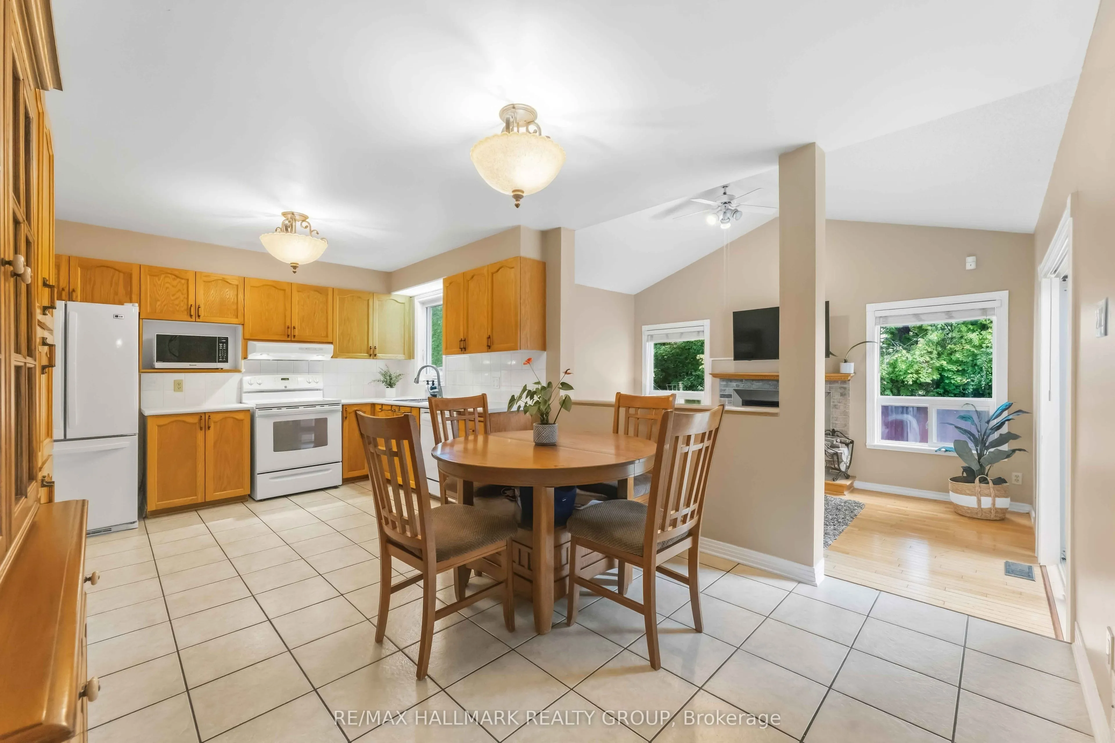 2053 ROLLING BROOK Drive