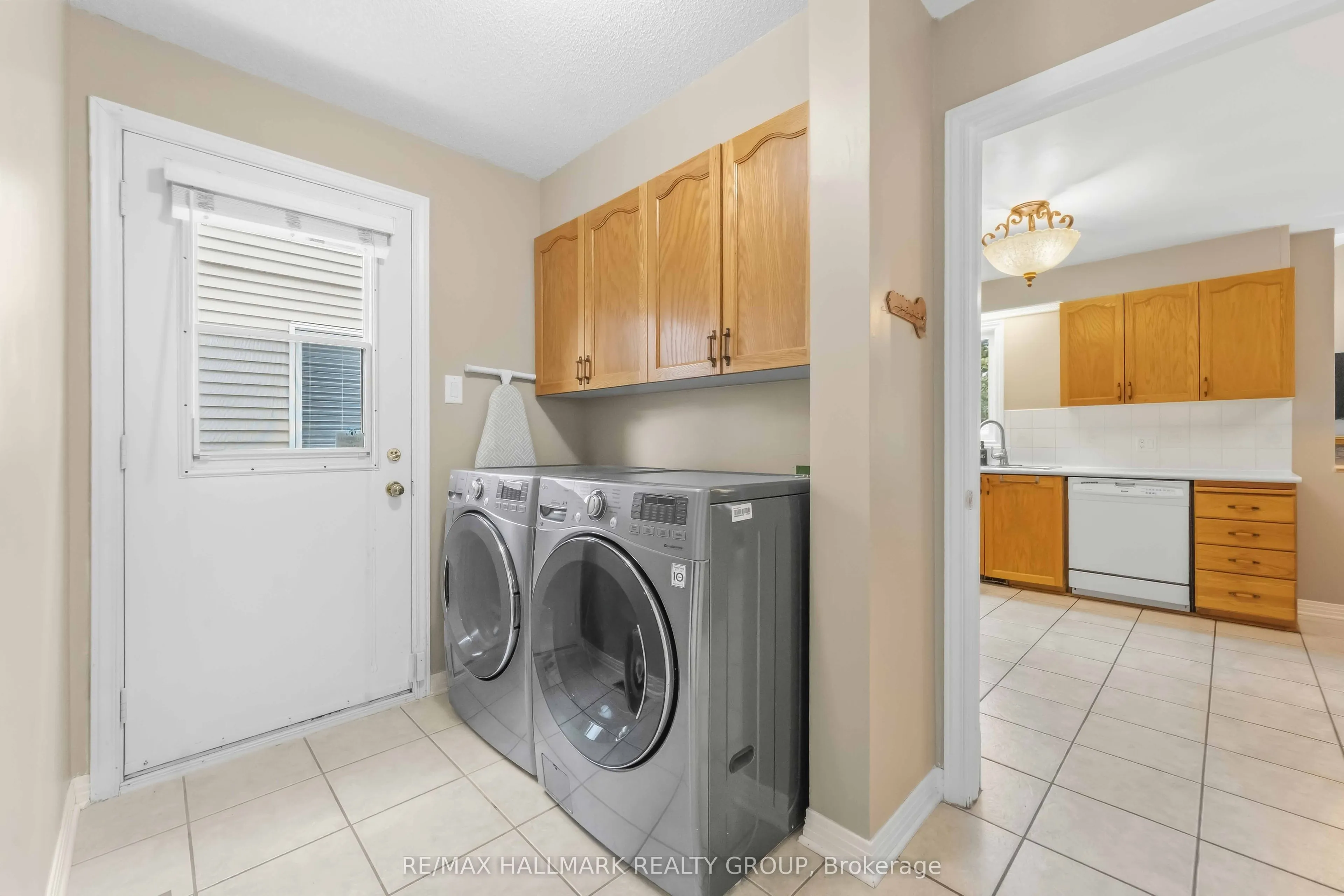 2053 ROLLING BROOK Drive