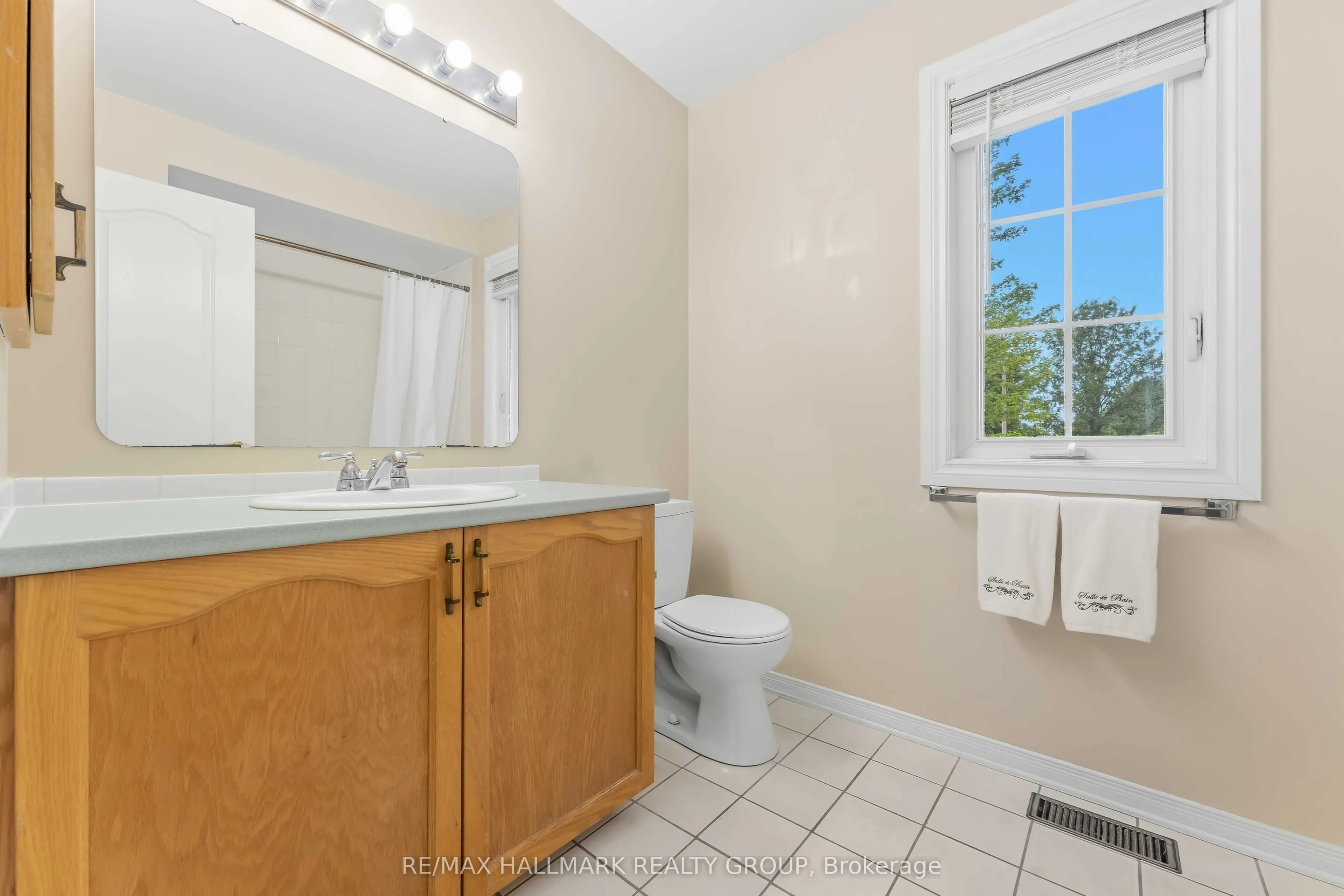 2053 ROLLING BROOK Drive