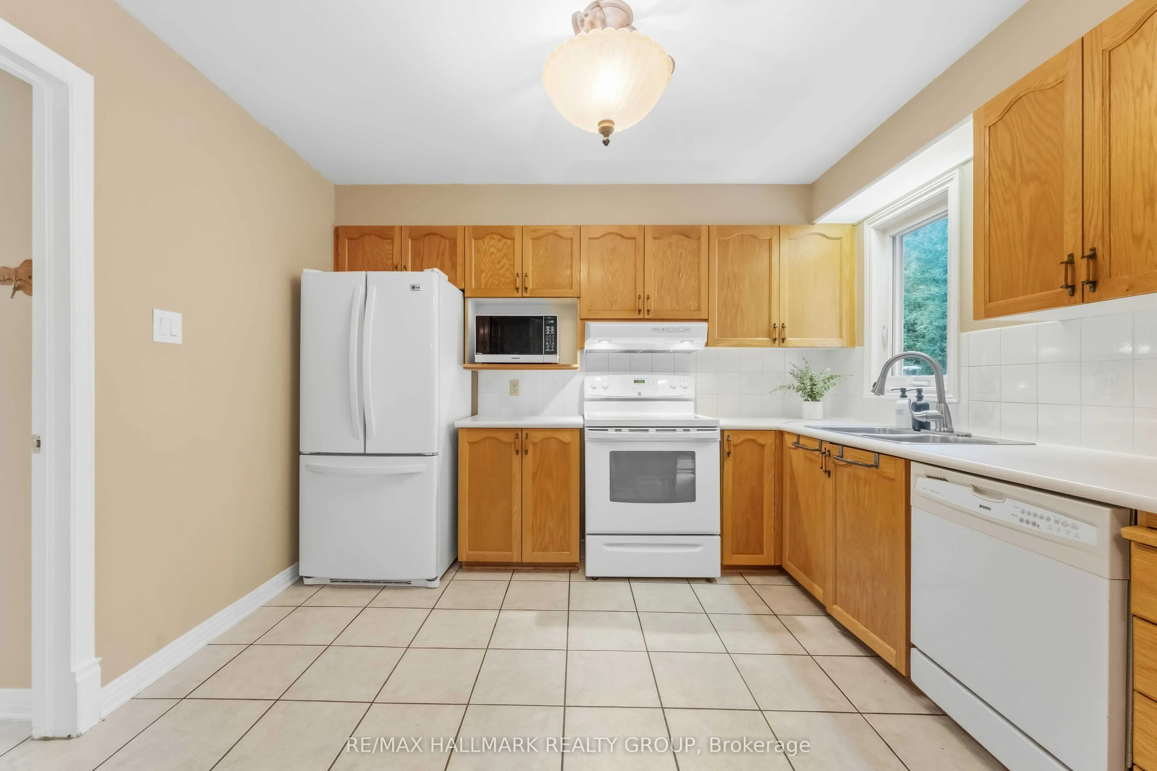 2053 ROLLING BROOK Drive