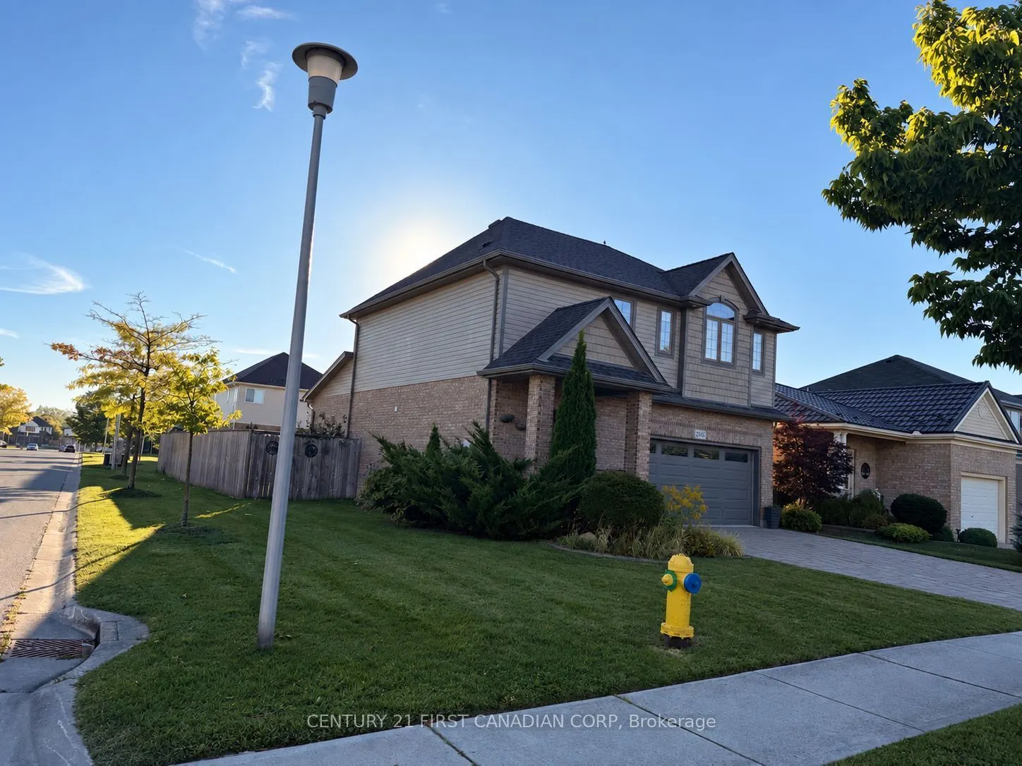 2746 Bateman Trail