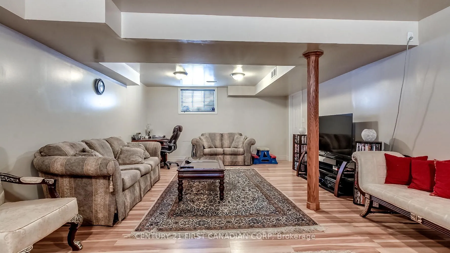 2746 Bateman Trail