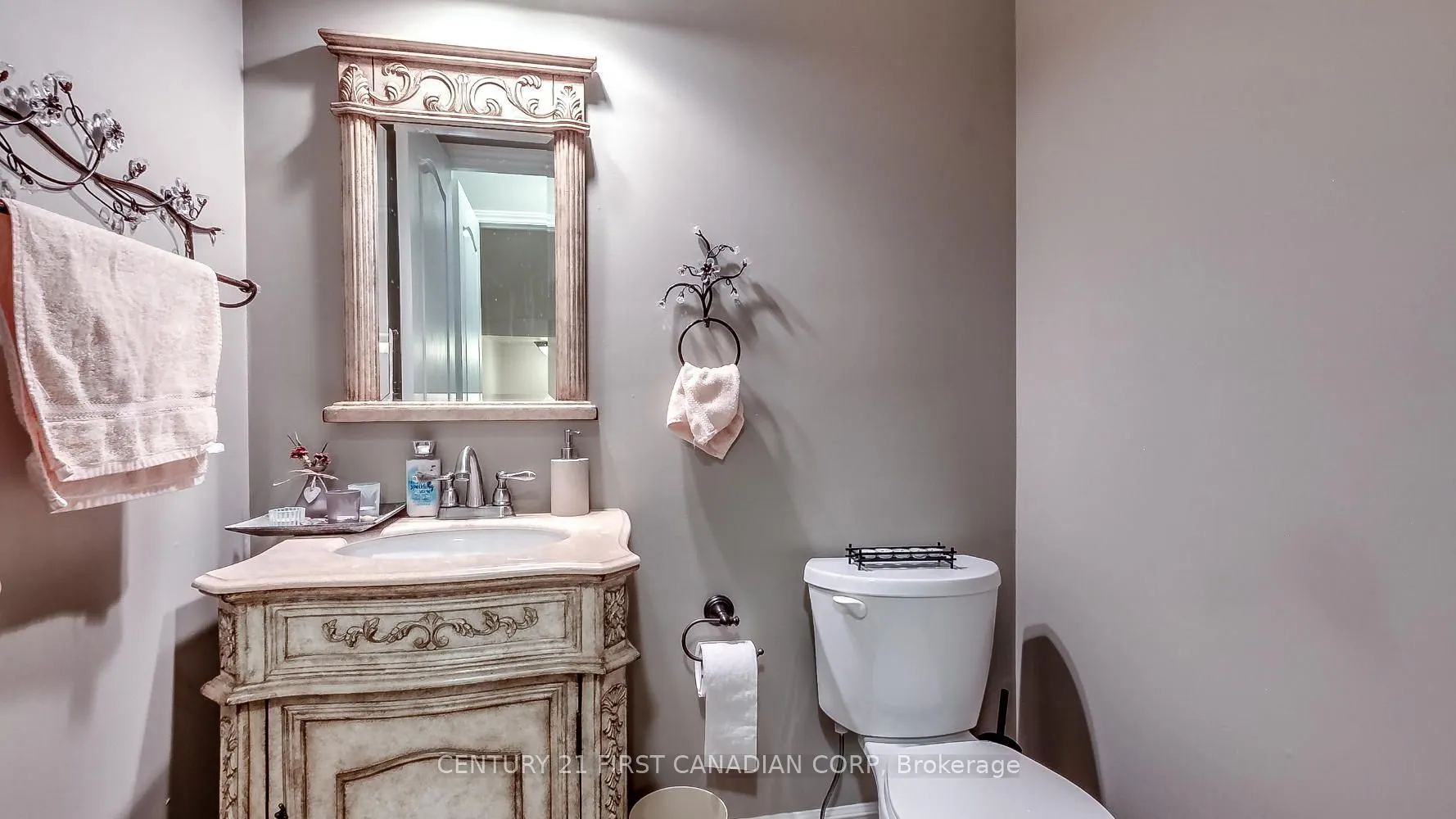 2746 Bateman Trail