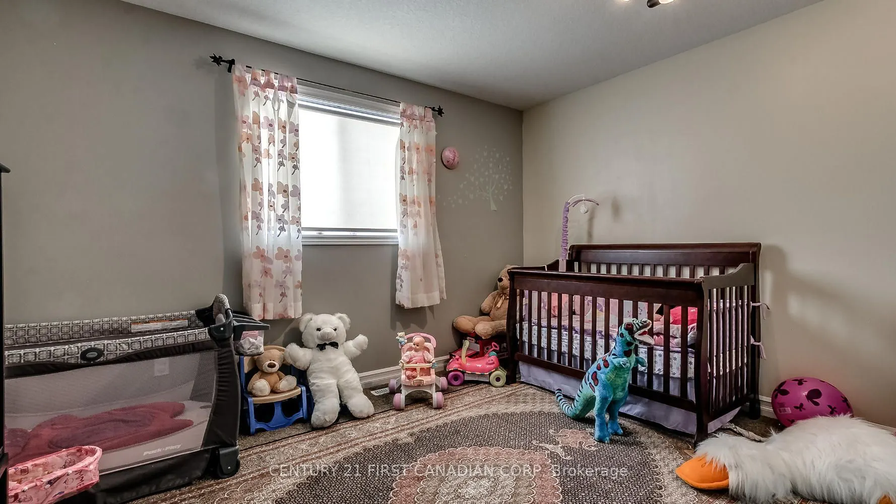 2746 Bateman Trail