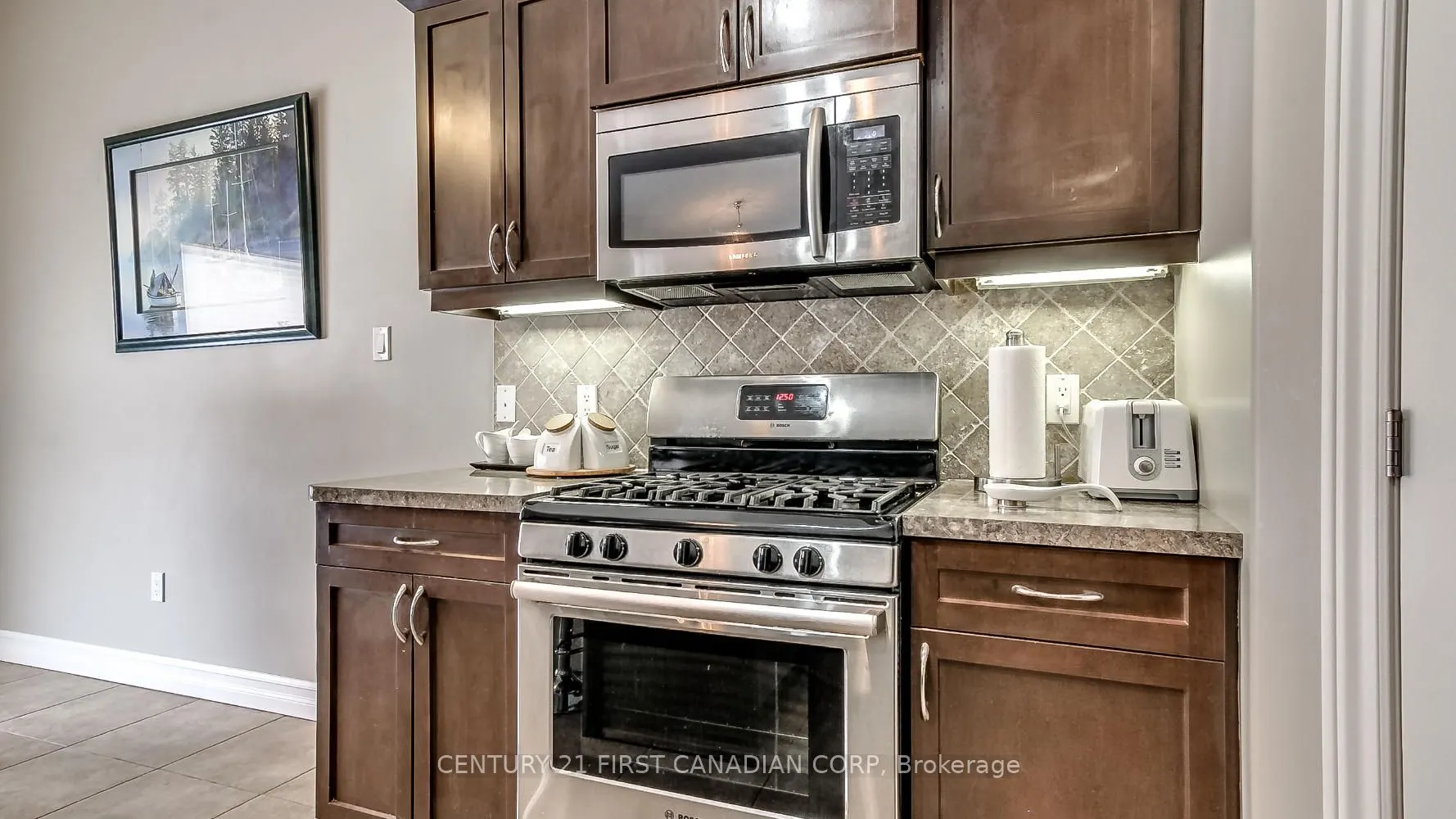 2746 Bateman Trail