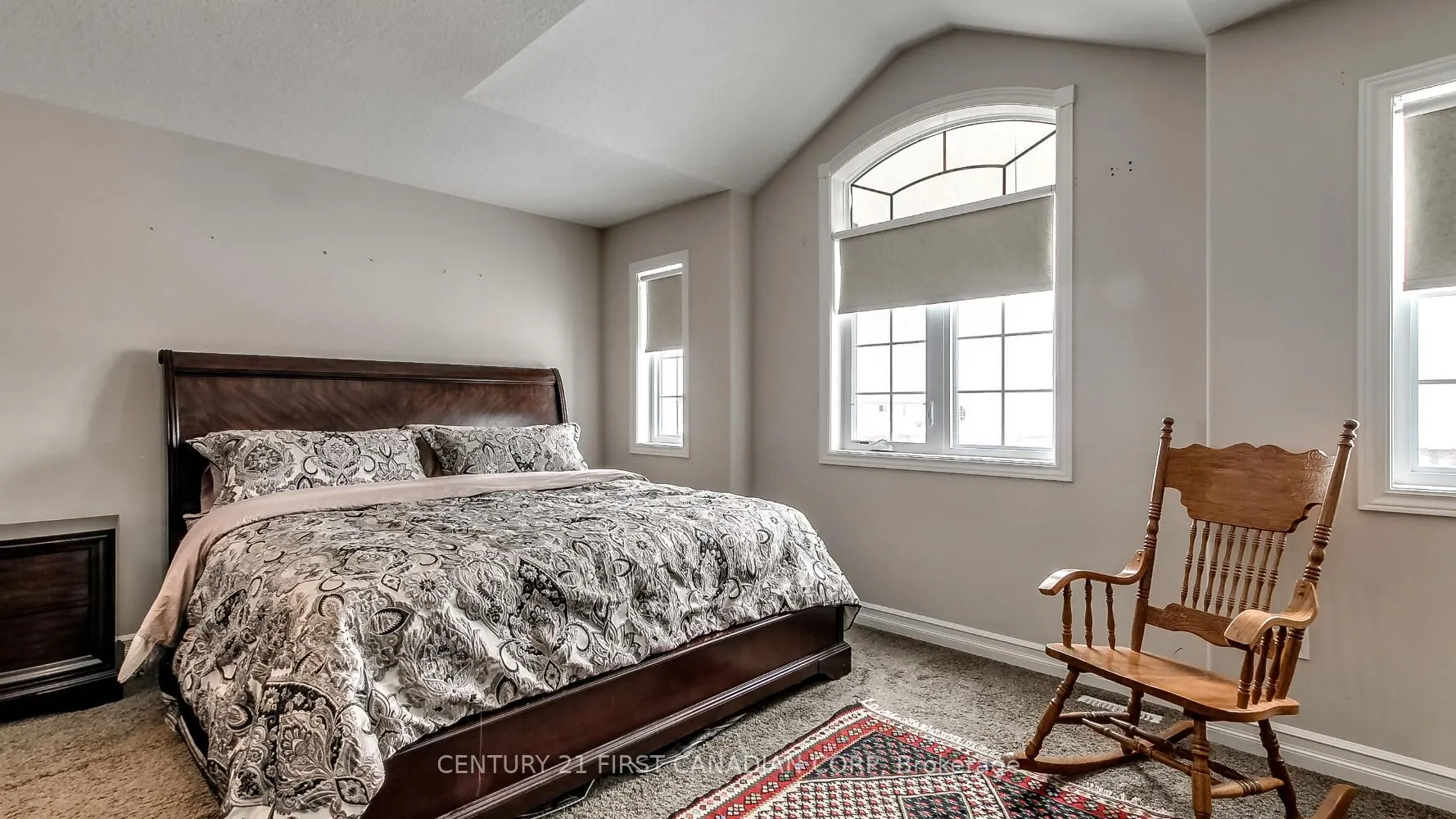 2746 Bateman Trail