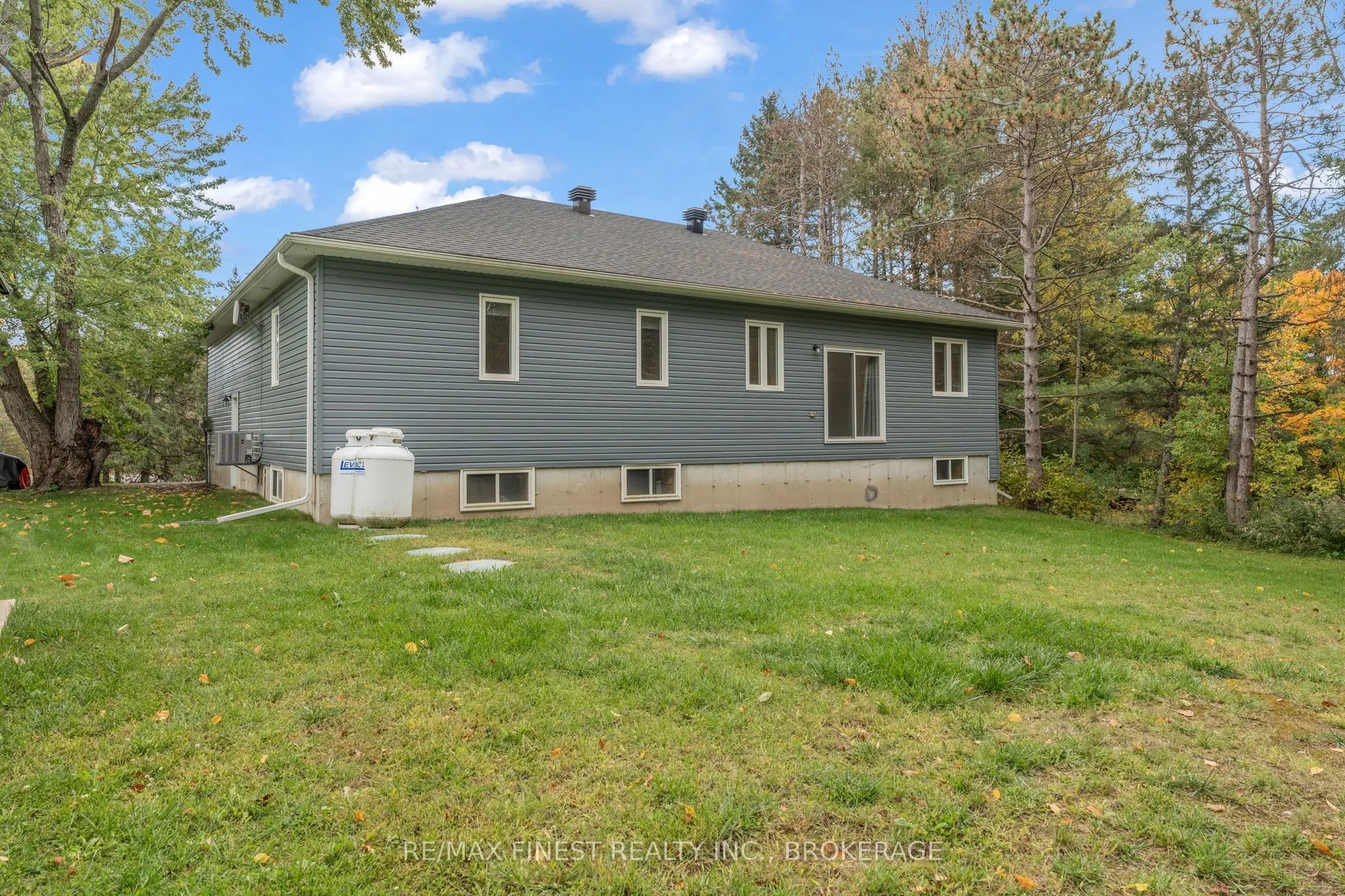 5082 Highway 15