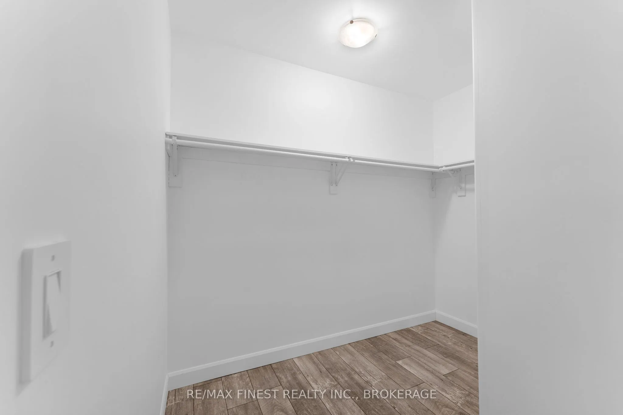 5082 Highway 15