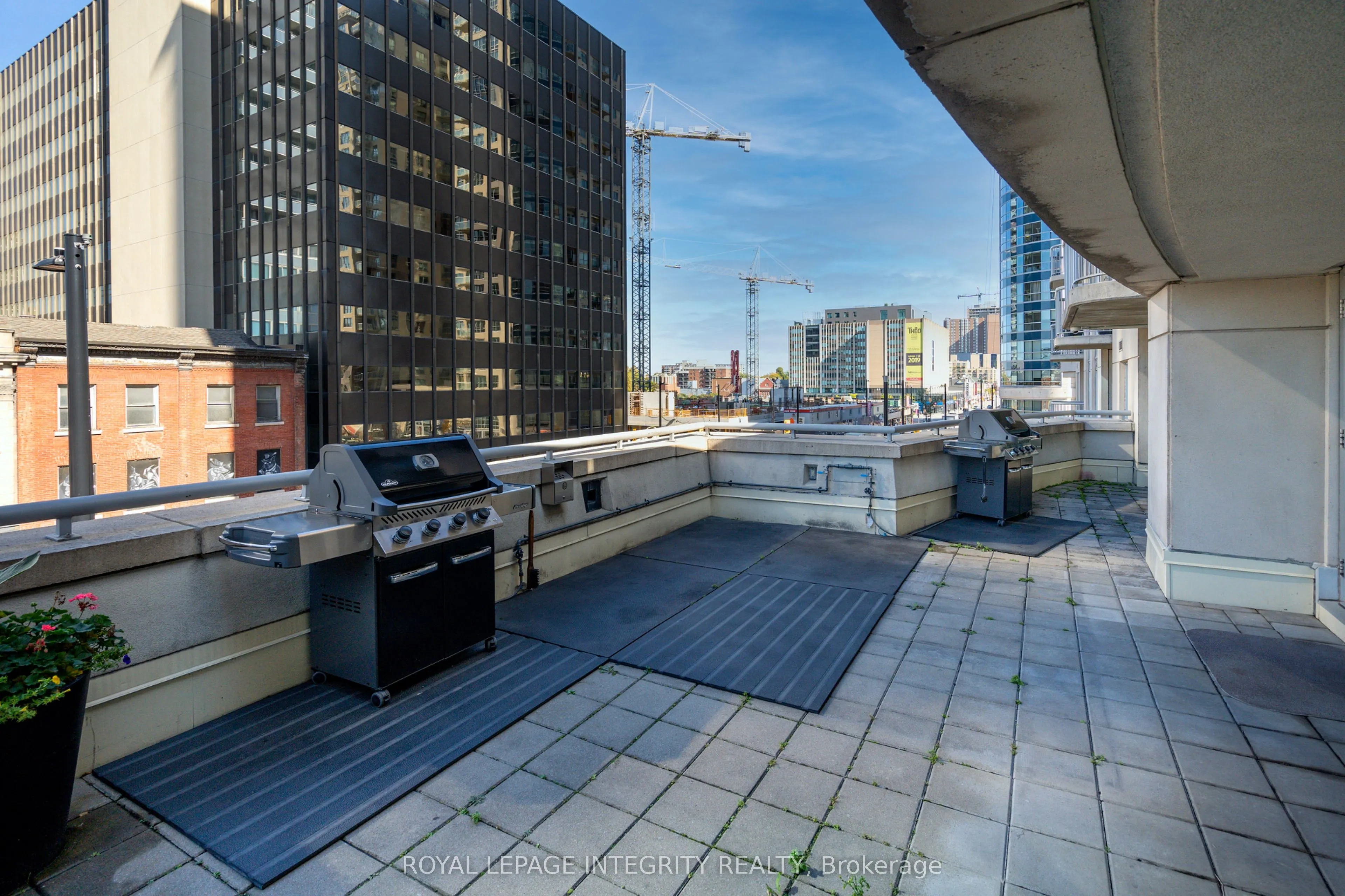 234 Rideau Street #903