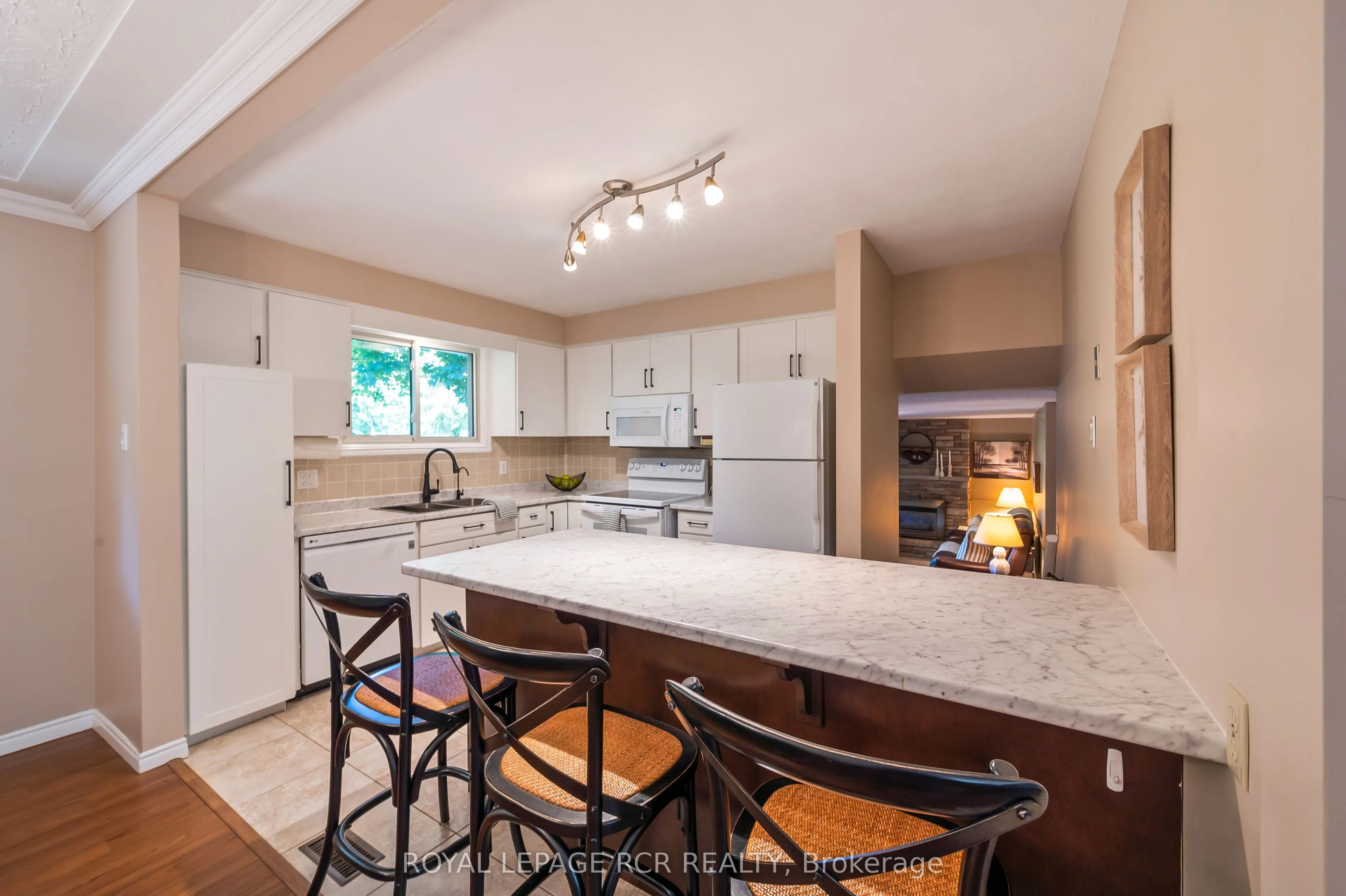 137 White Pine Crescent