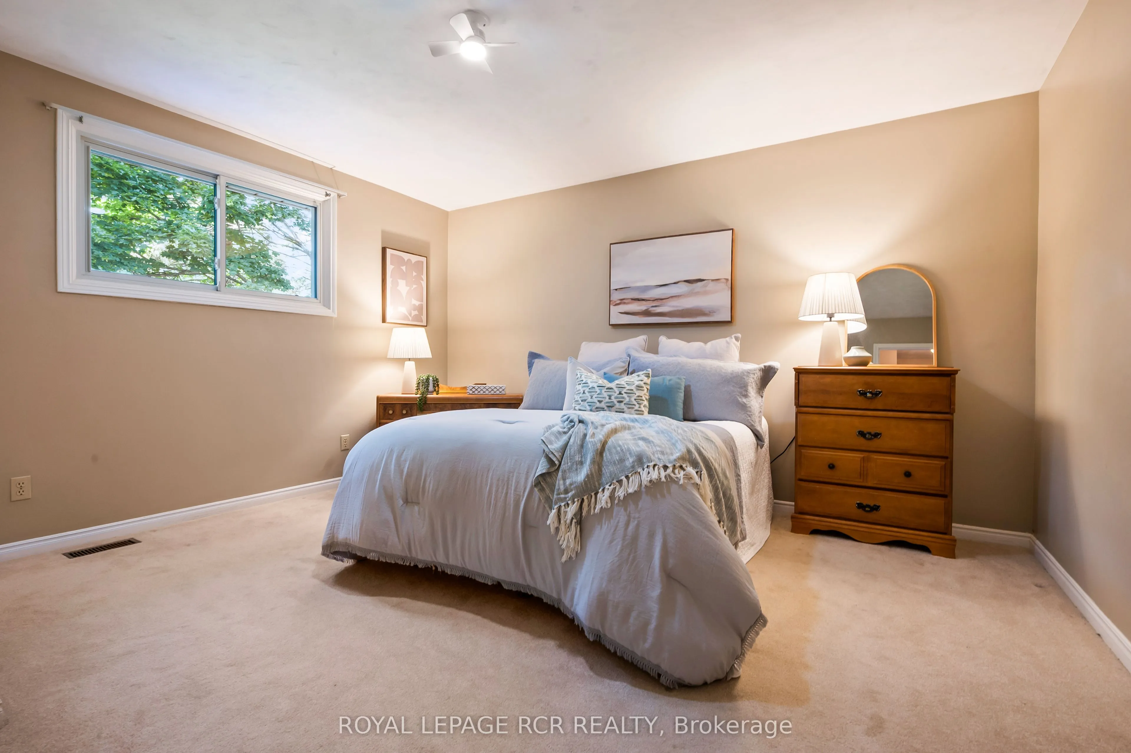 137 White Pine Crescent