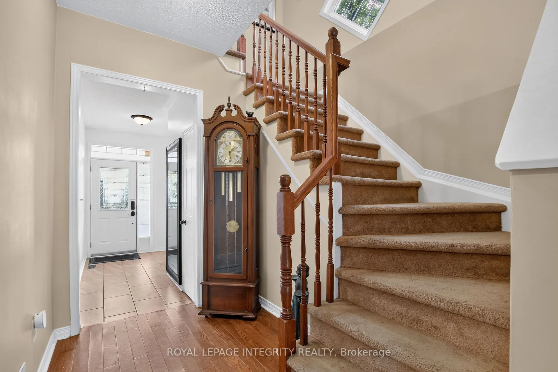 1 Chantilly Gate