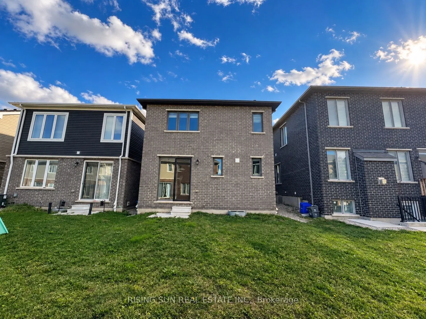 23 Routley Street
