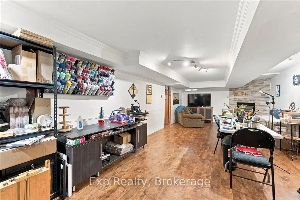 1576 Stewart Line