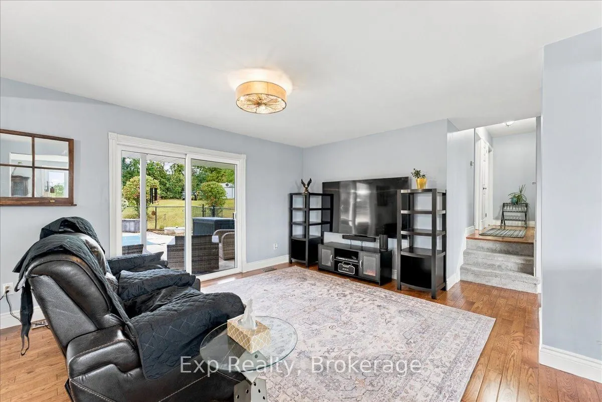 1576 Stewart Line