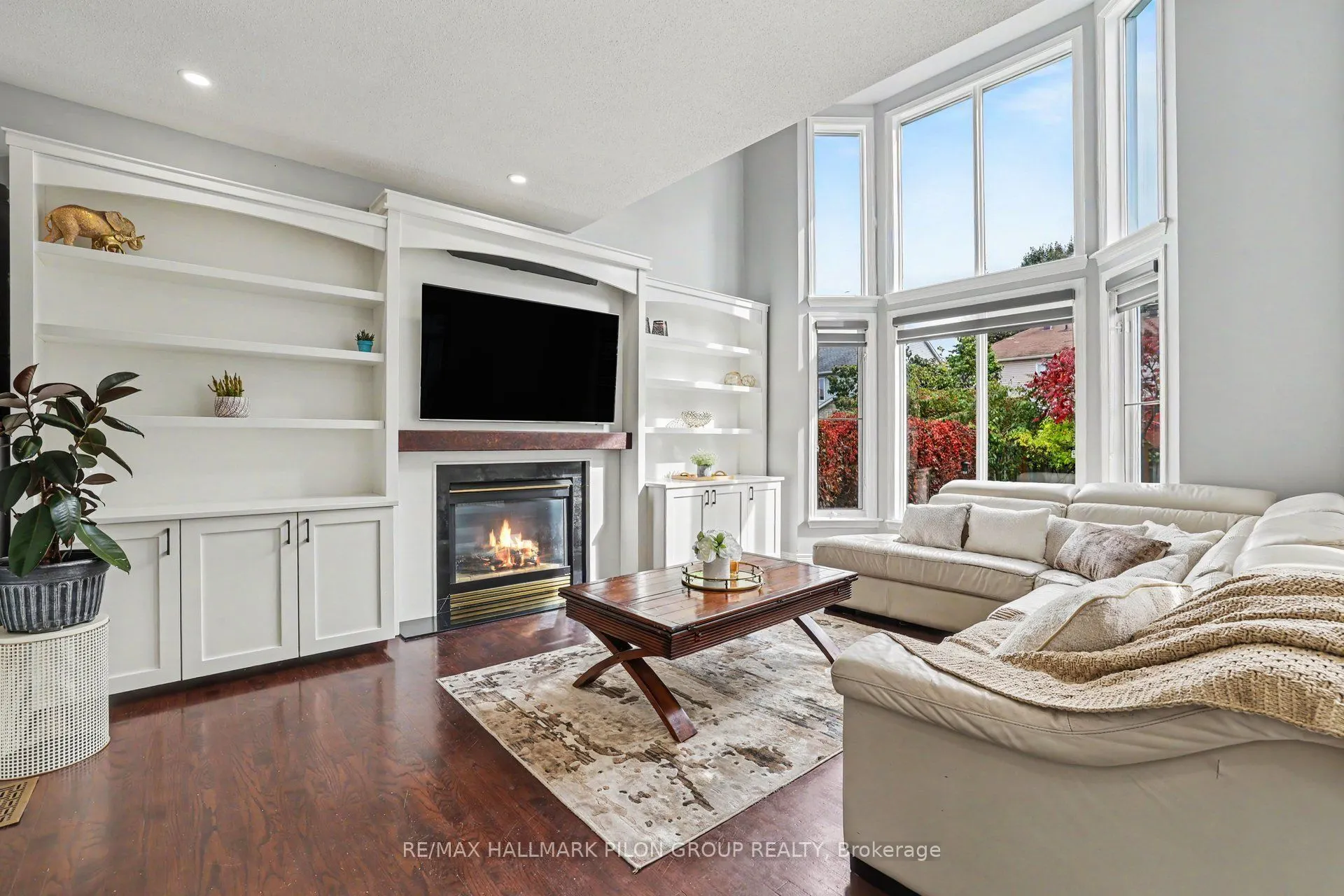 4377 Rainforest Drive