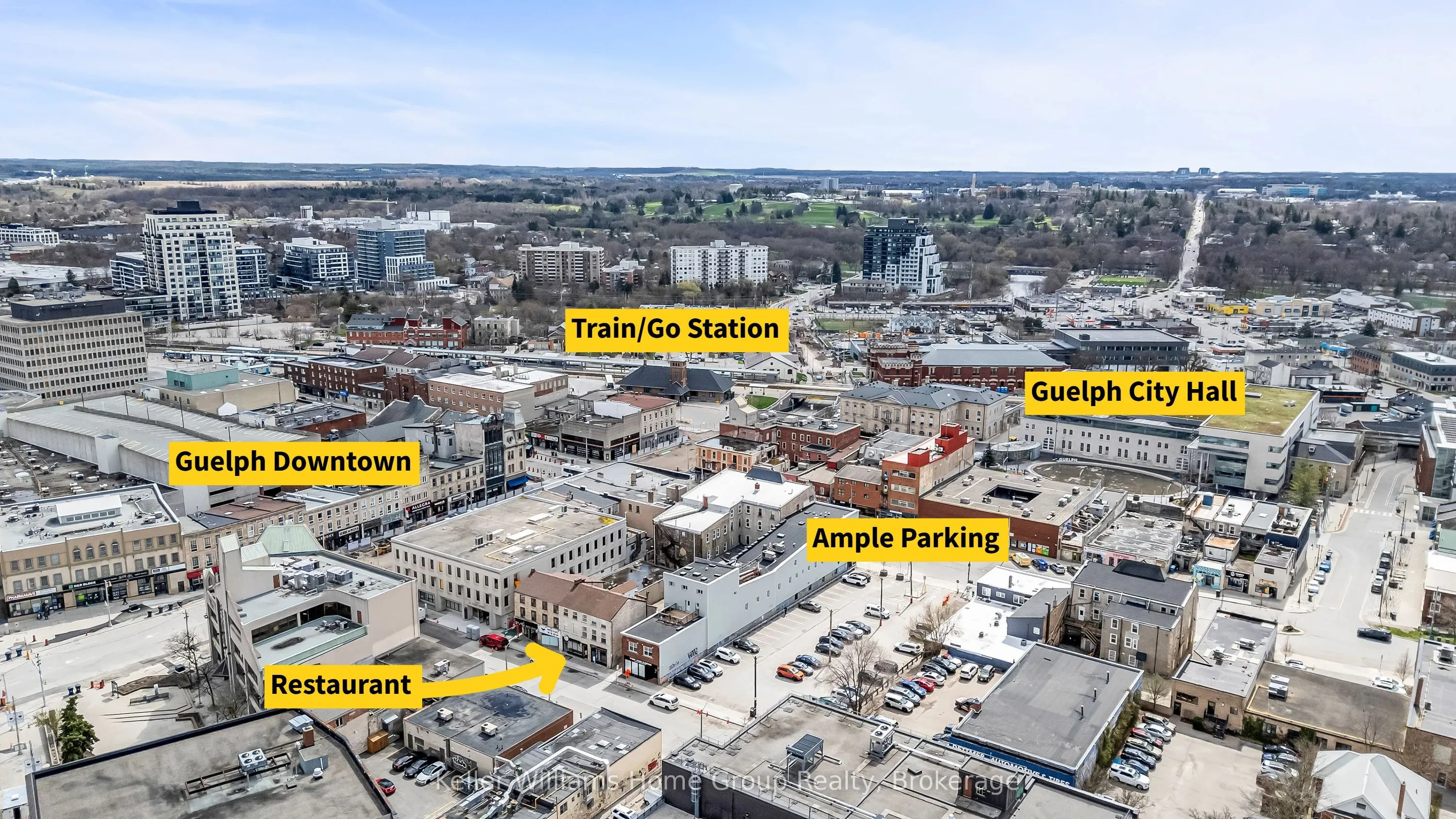 45 Cork Street E #1B
