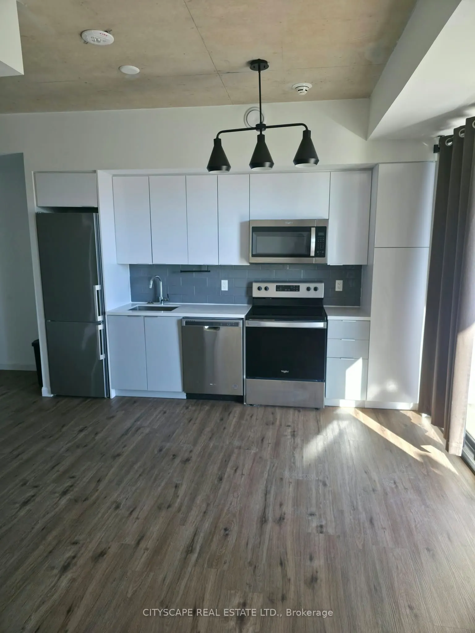 7 Erie Avenue #309