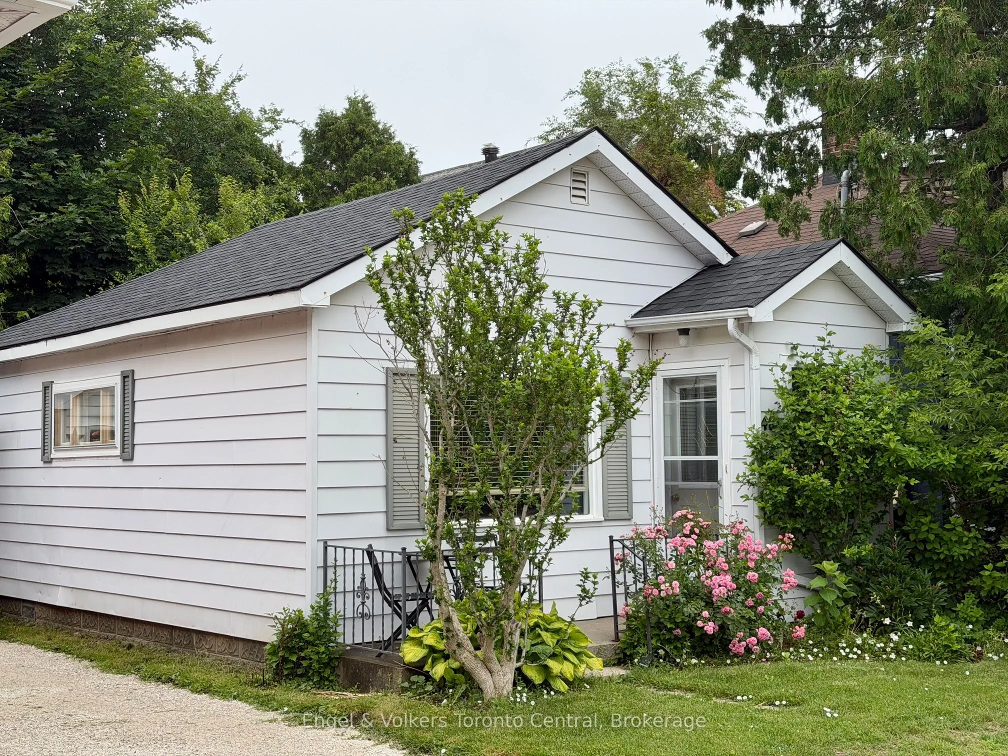 48 Berry Street