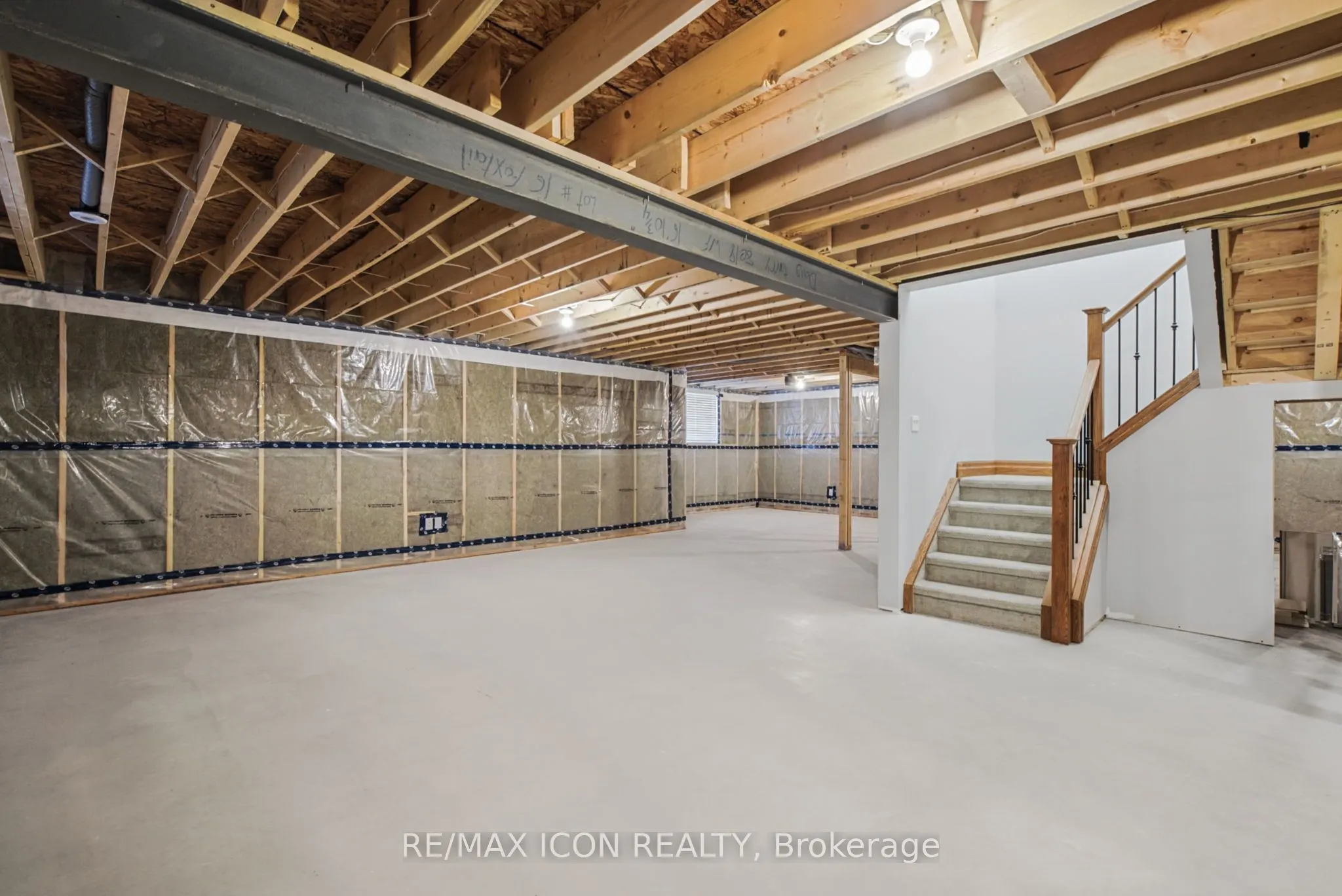 32 Foxtail Lane