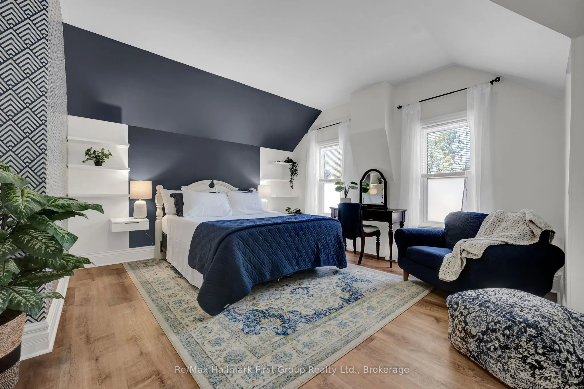 5 Elgin Street N