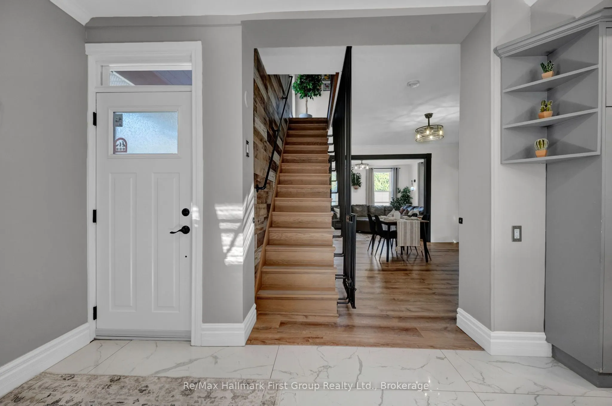 5 Elgin Street N