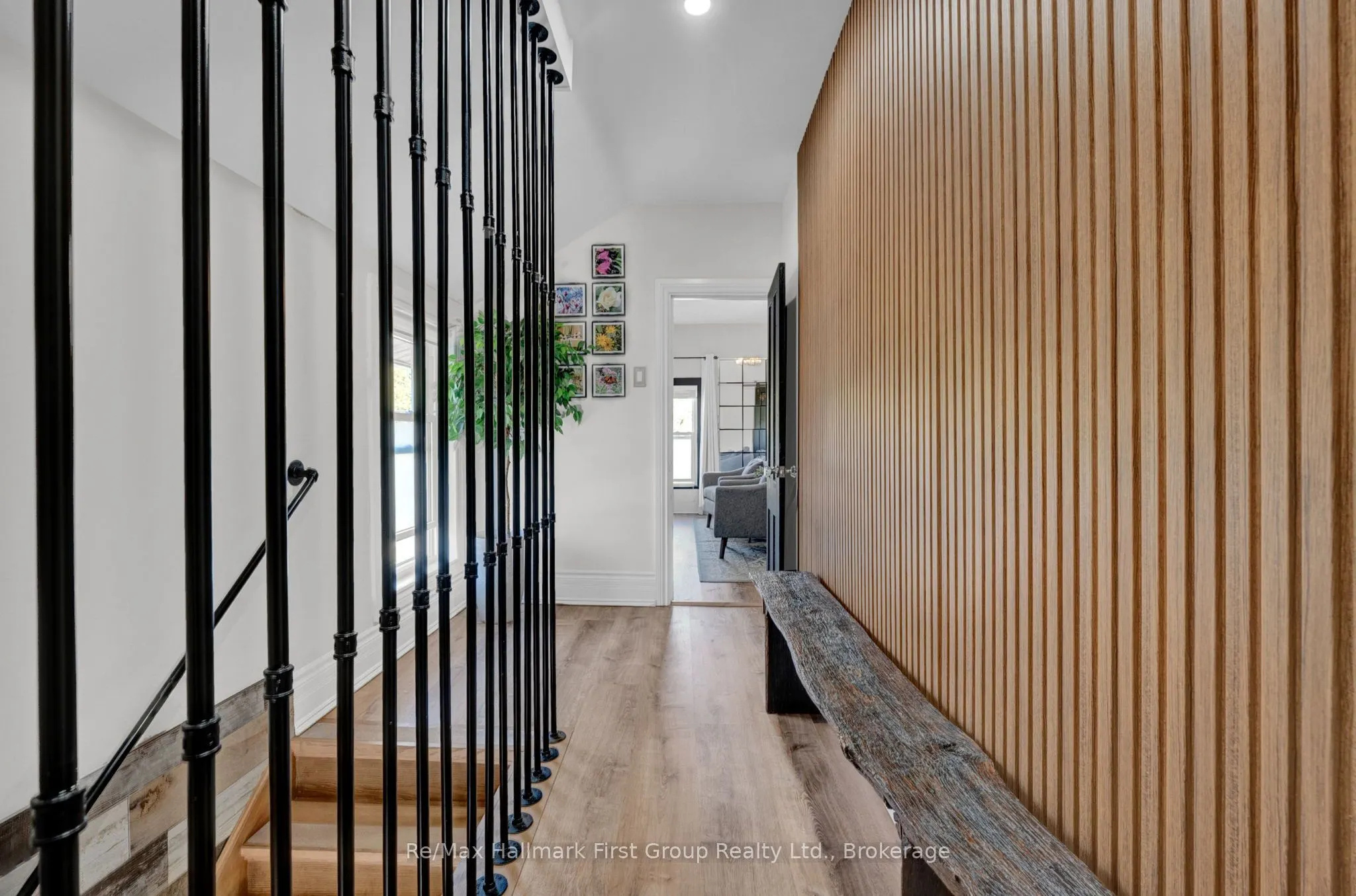 5 Elgin Street N