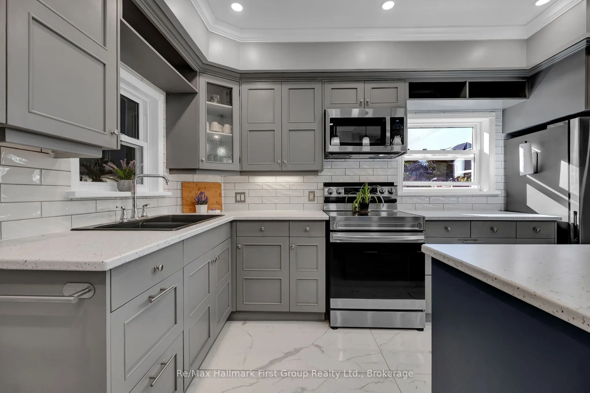 5 Elgin Street N