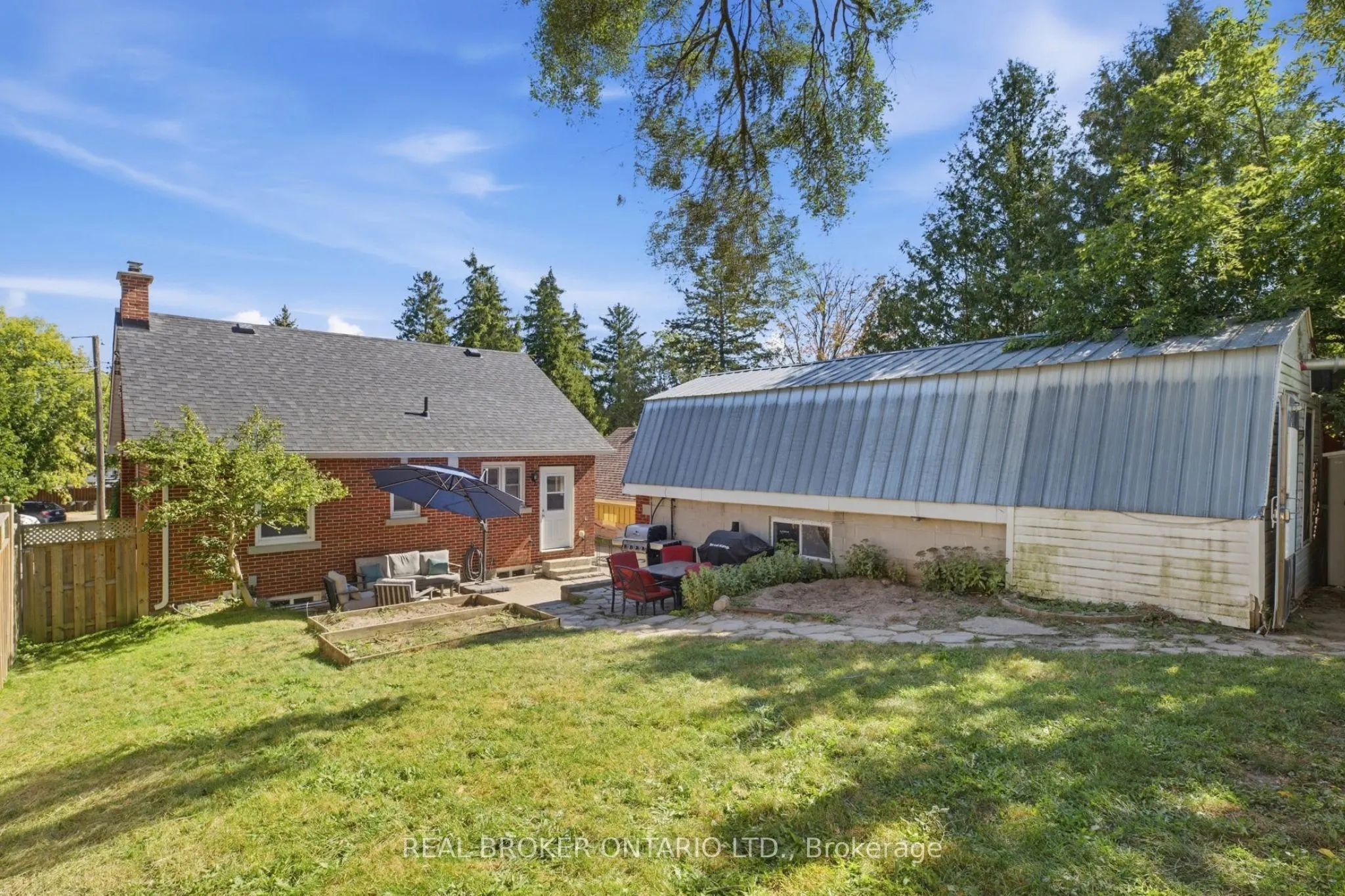 363 Lawrence Avenue