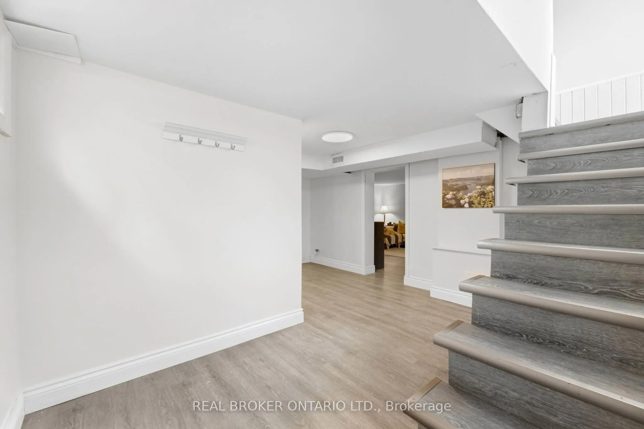 363 Lawrence Avenue