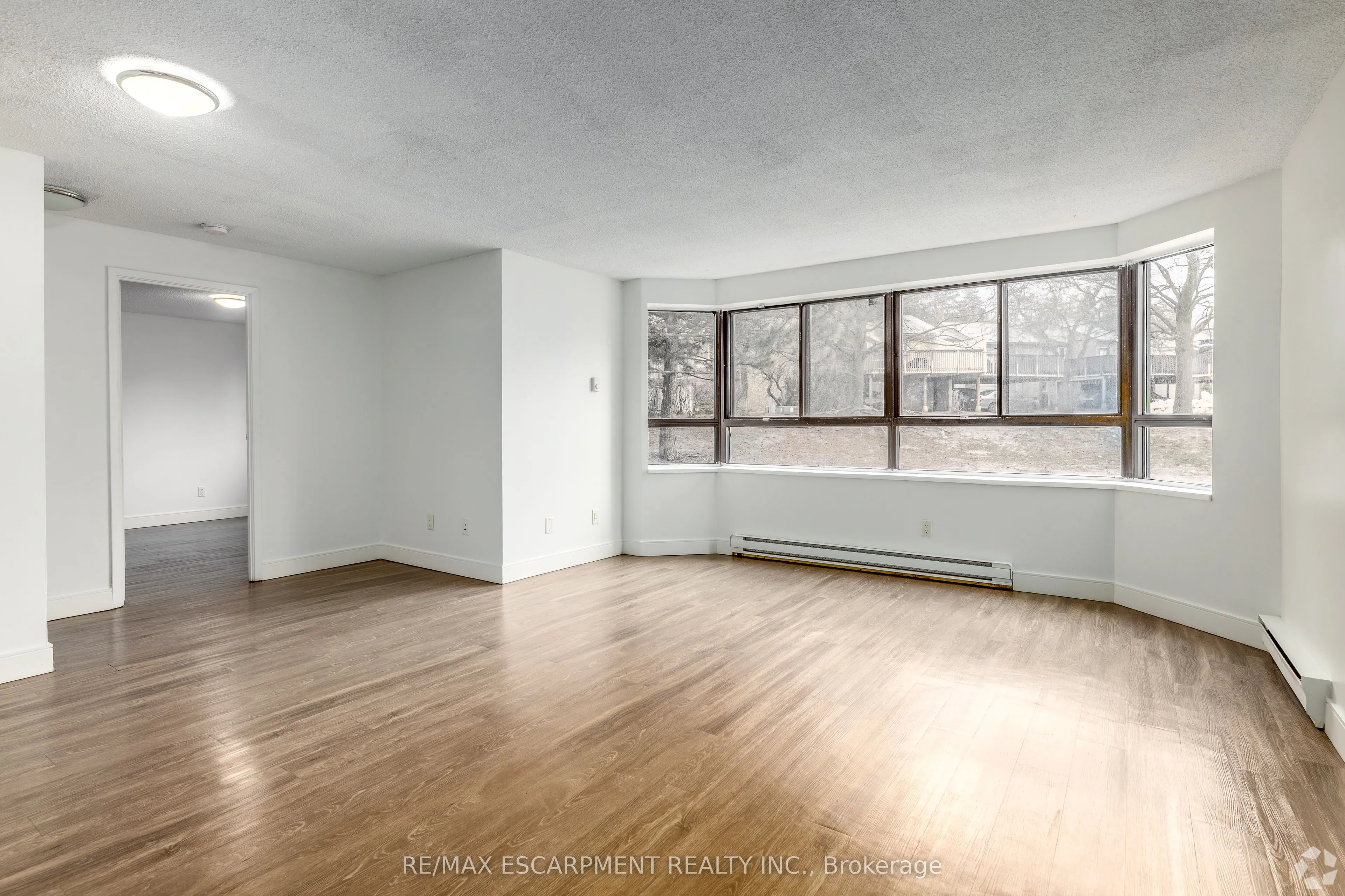 547 Belmont Avenue W #510