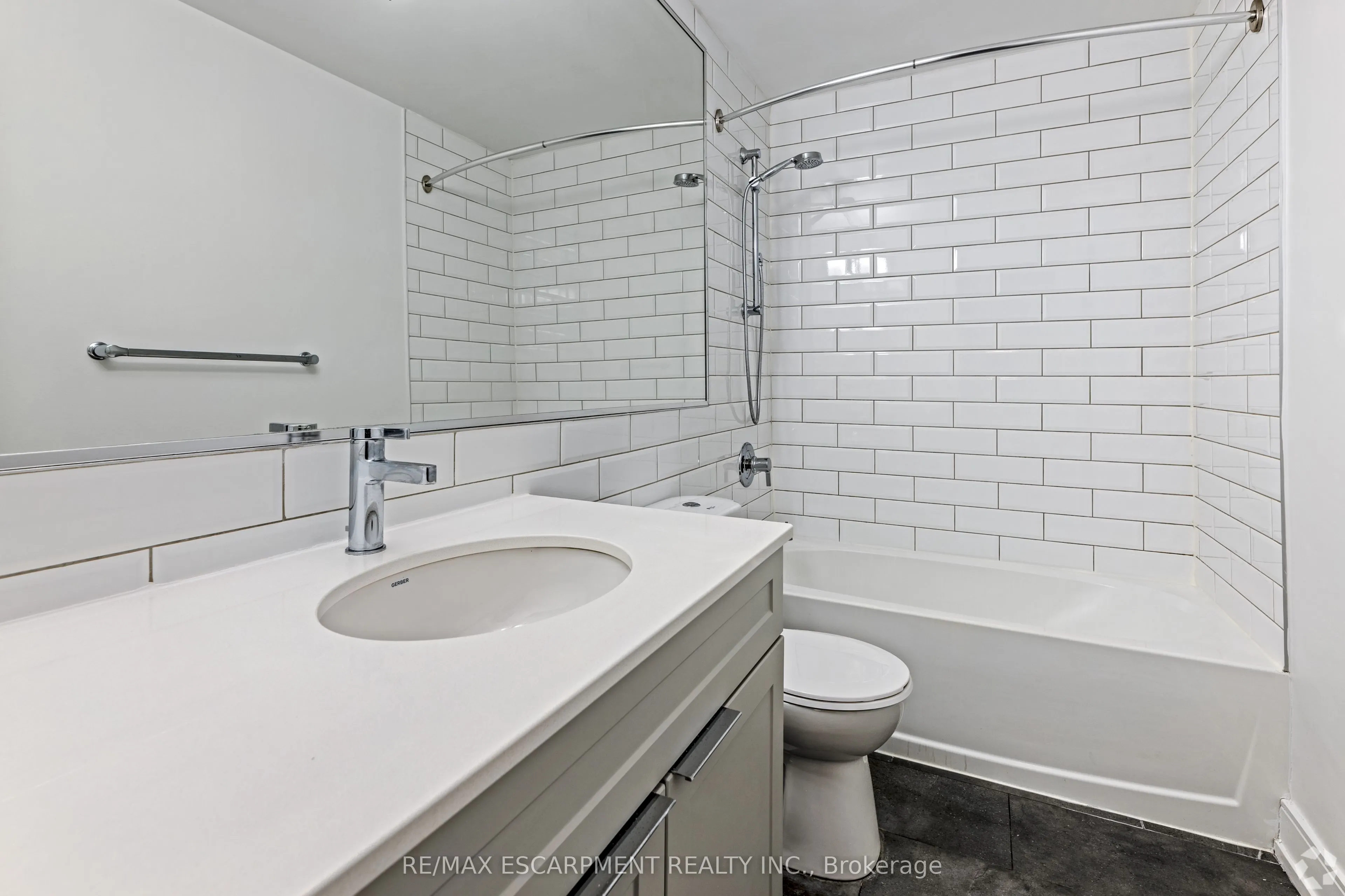 547 Belmont Avenue W #510