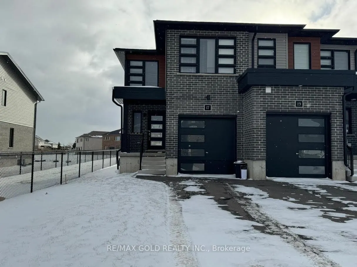 17 Wilkinson Avenue