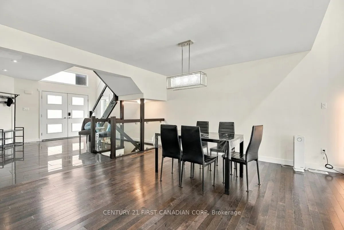 535 Freeport Street
