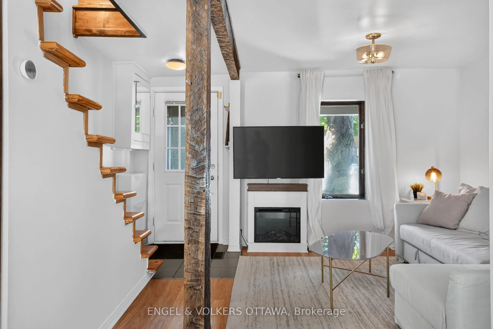 319 Savard Avenue