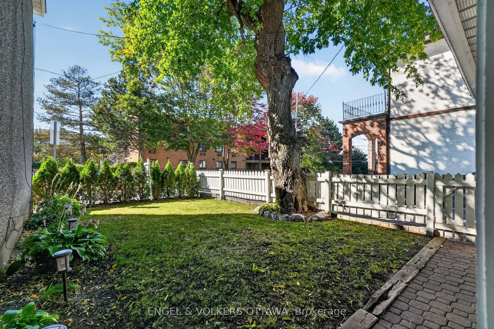319 Savard Avenue