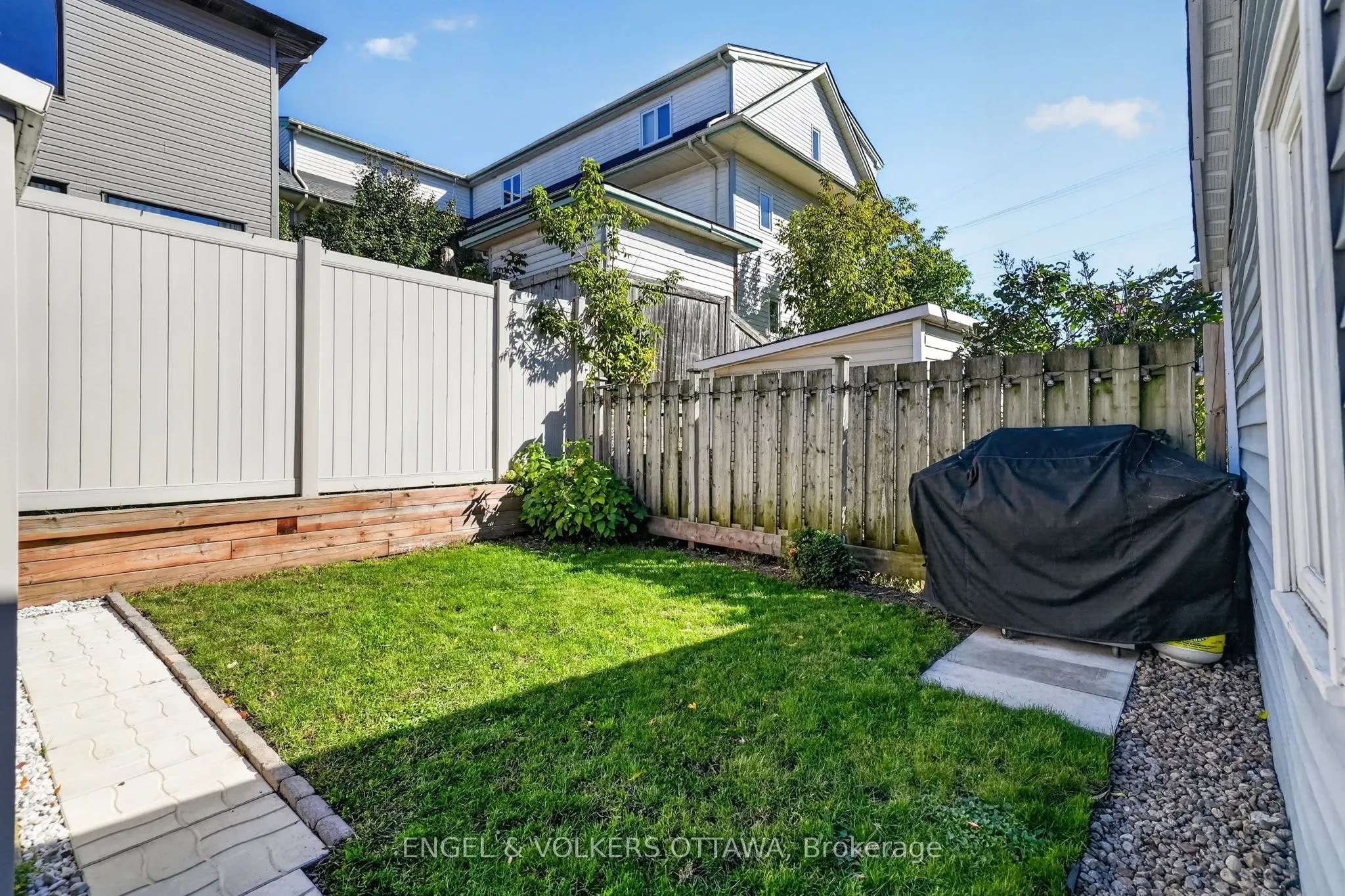319 Savard Avenue