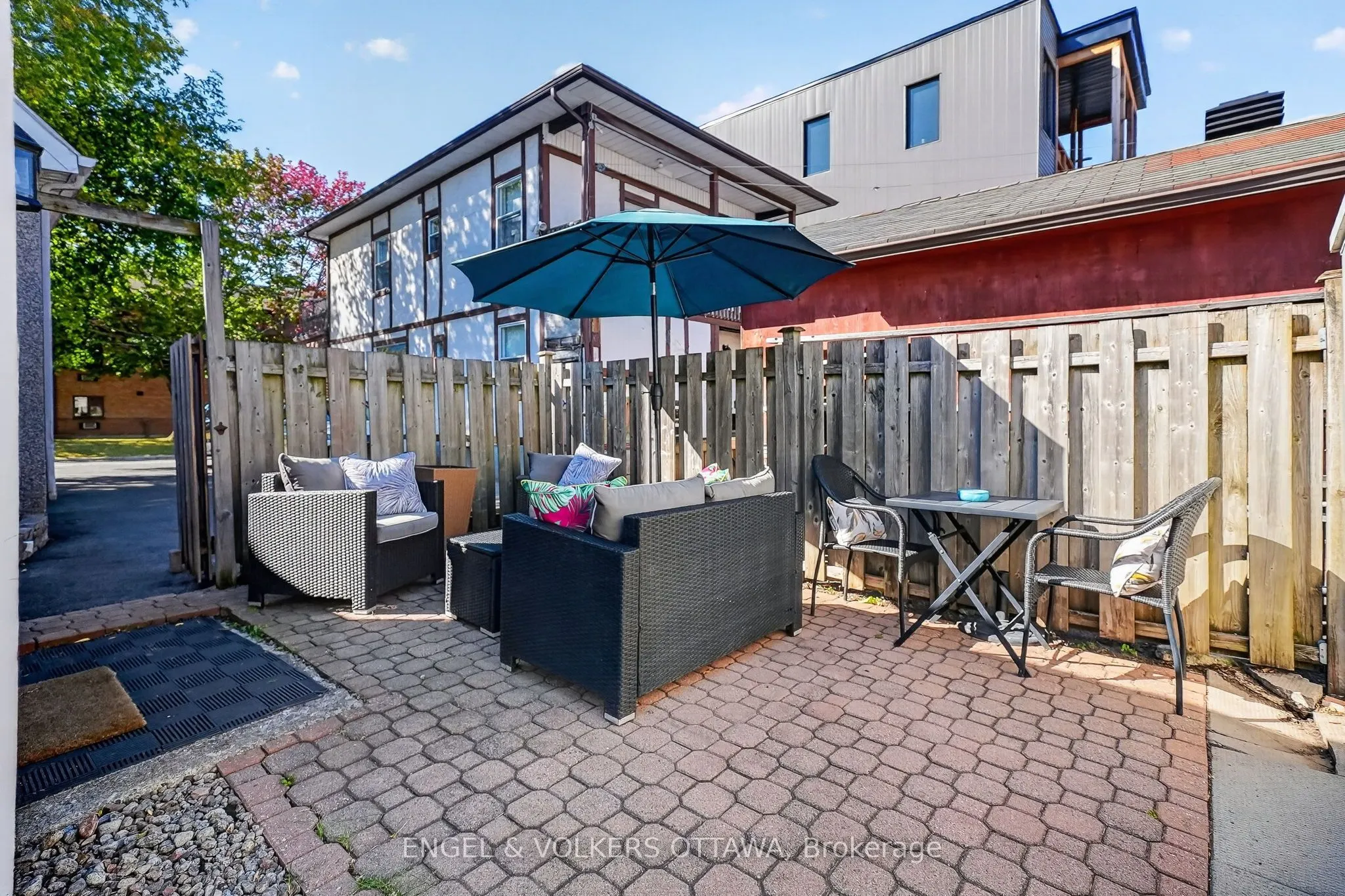 319 Savard Avenue