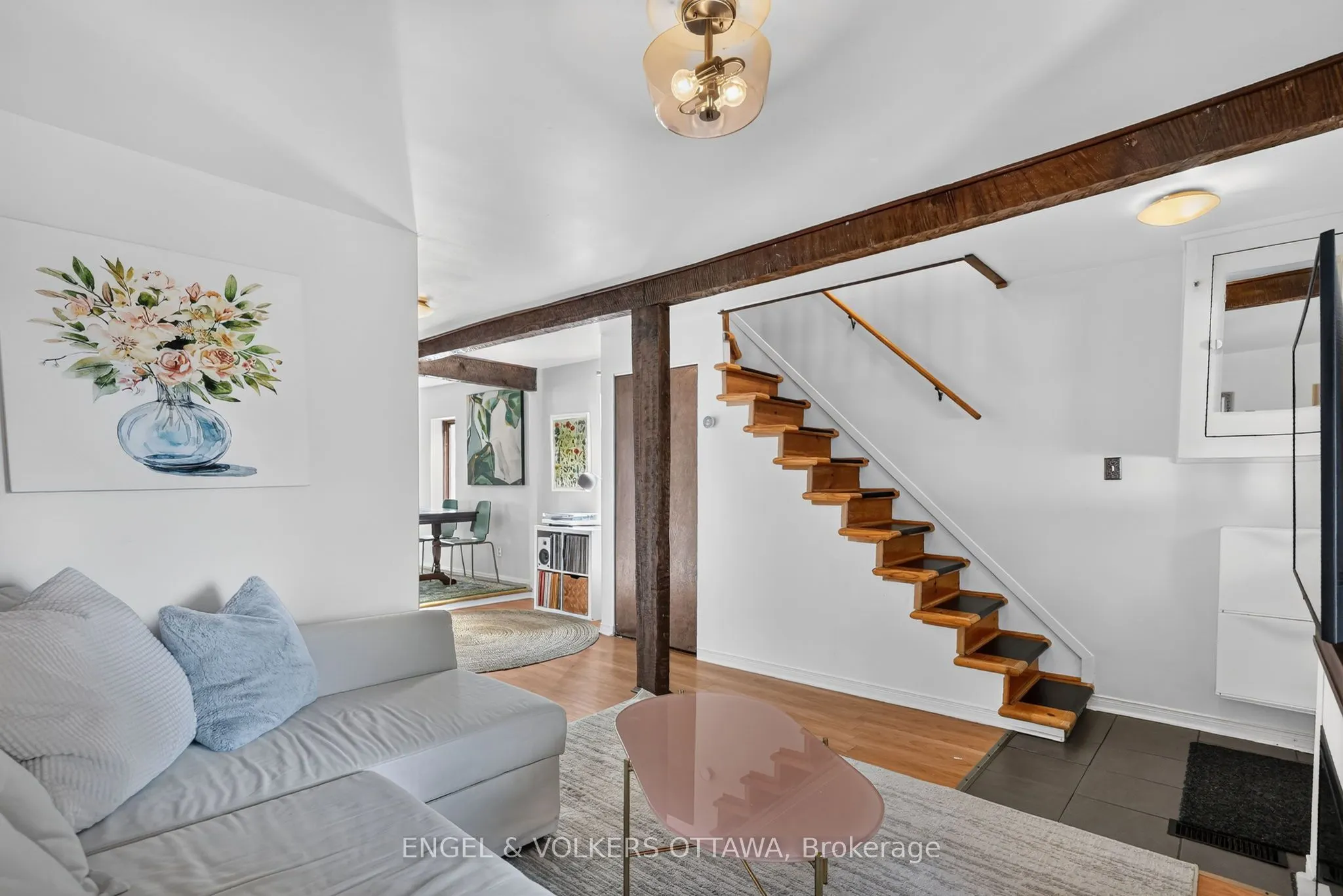 319 Savard Avenue
