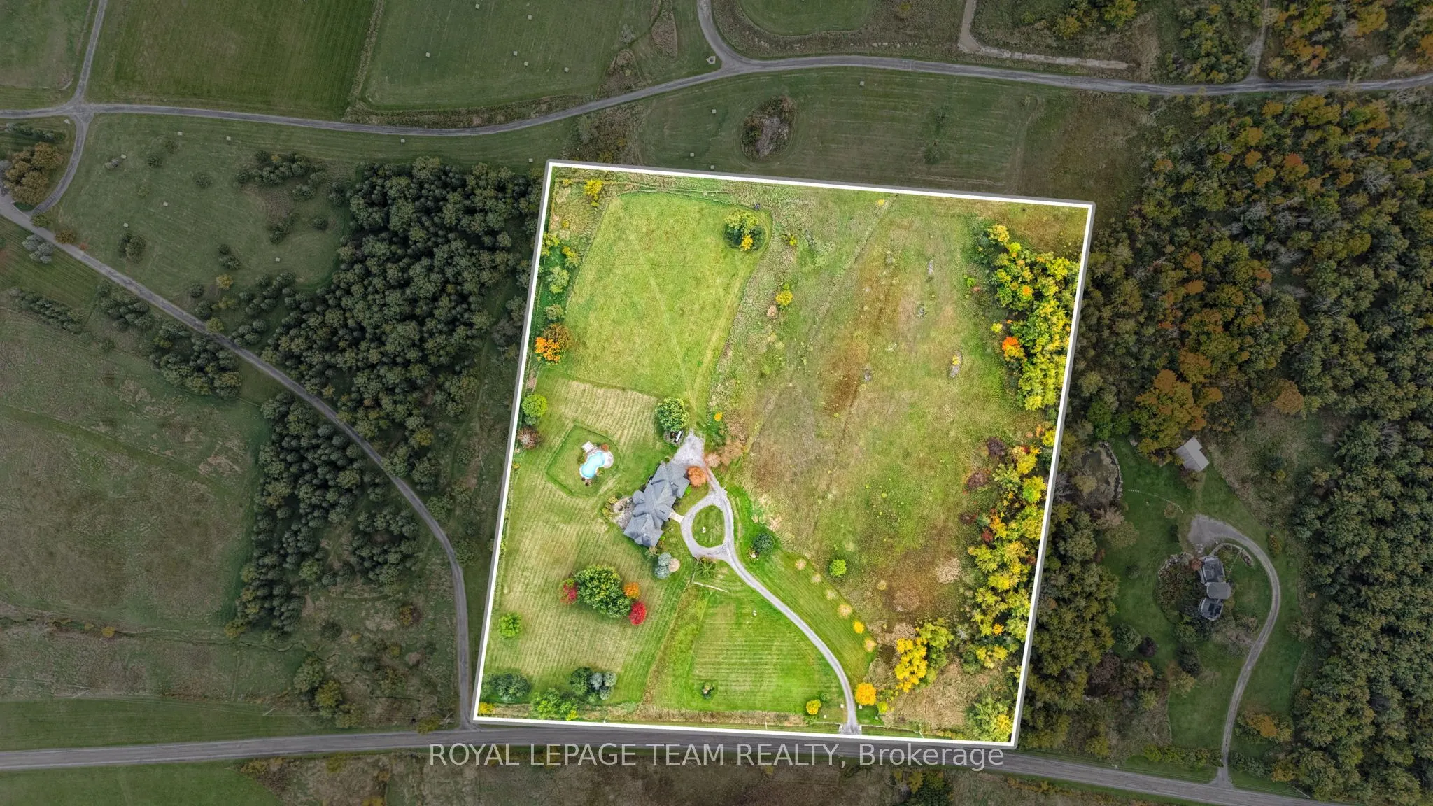 285 Pinhey Point Road