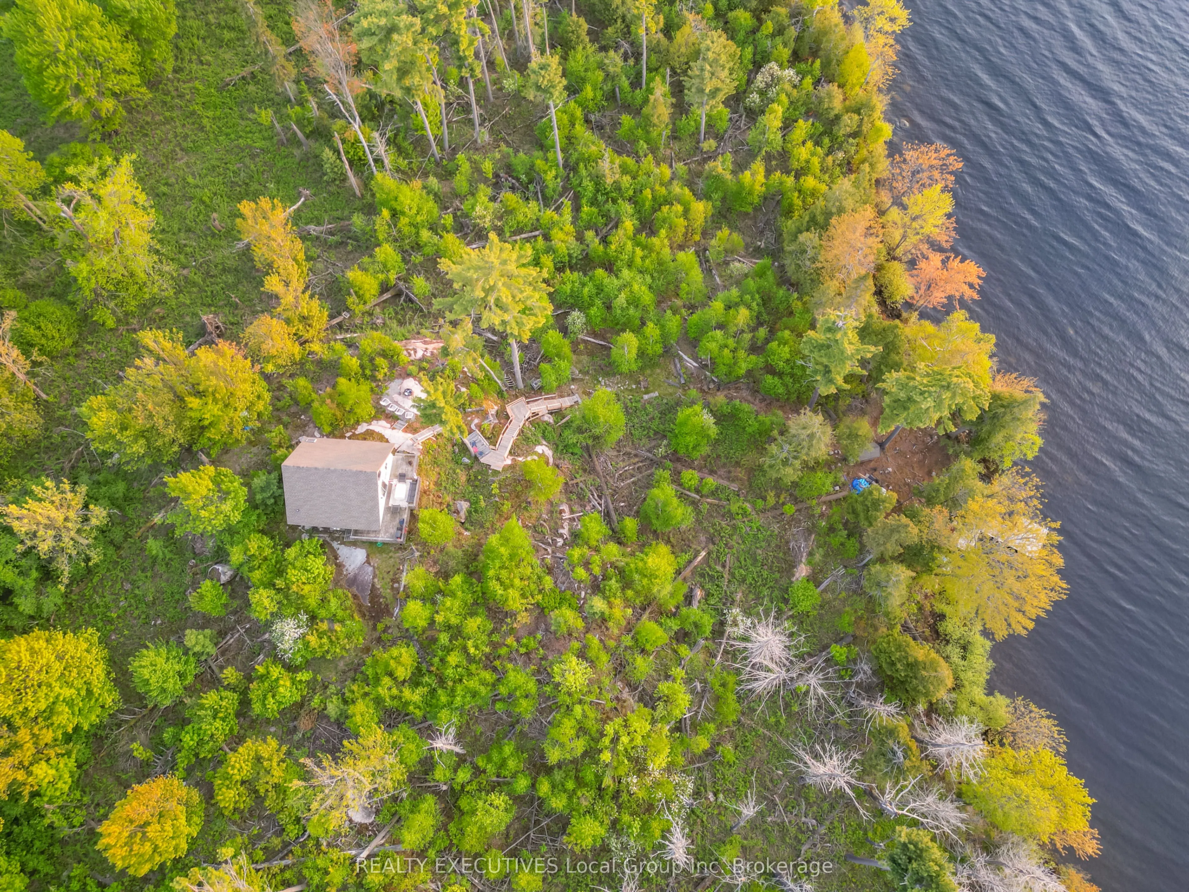 LOT 5 Grand Trunk Island