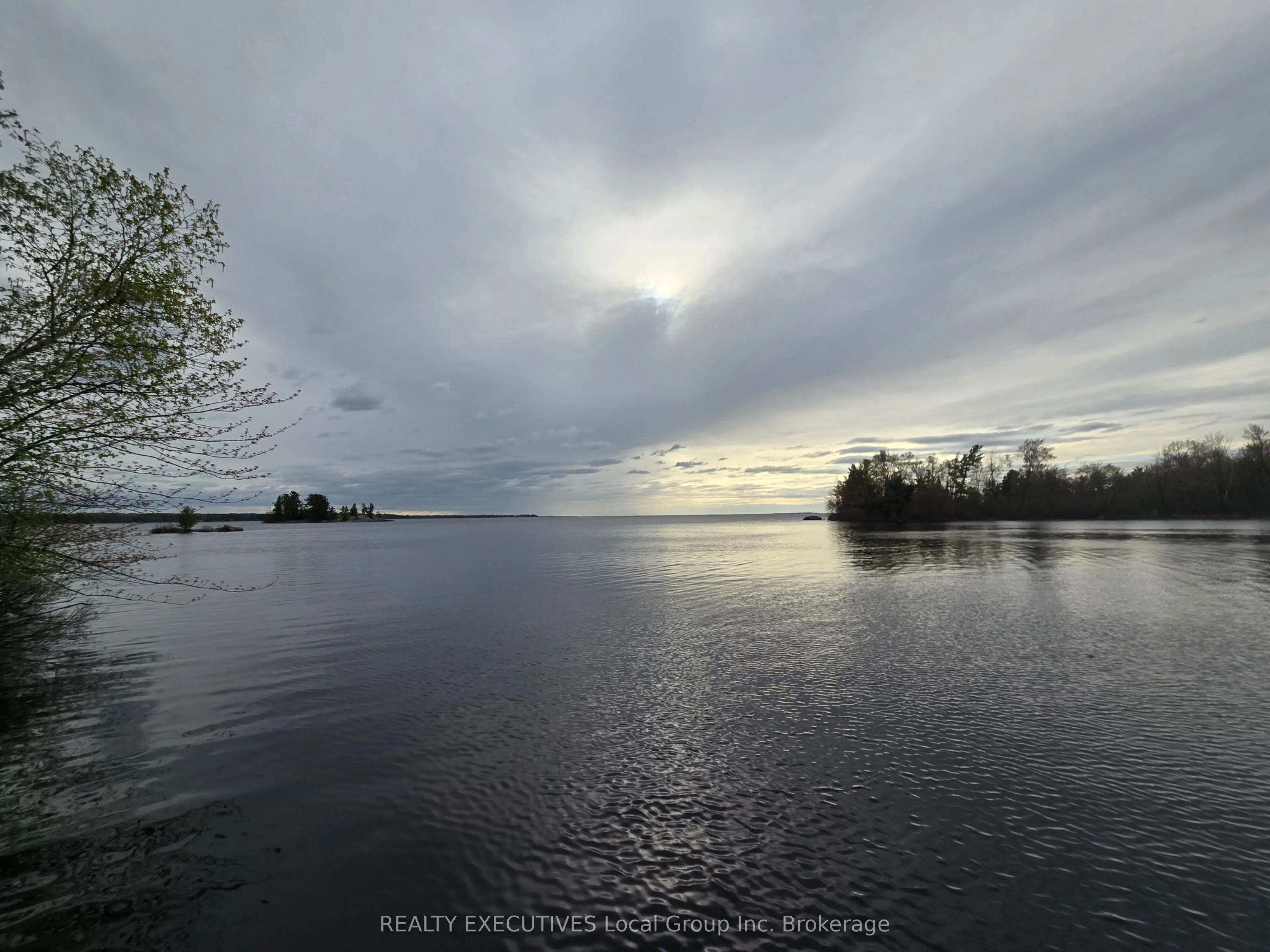 LOT 5 Grand Trunk Island