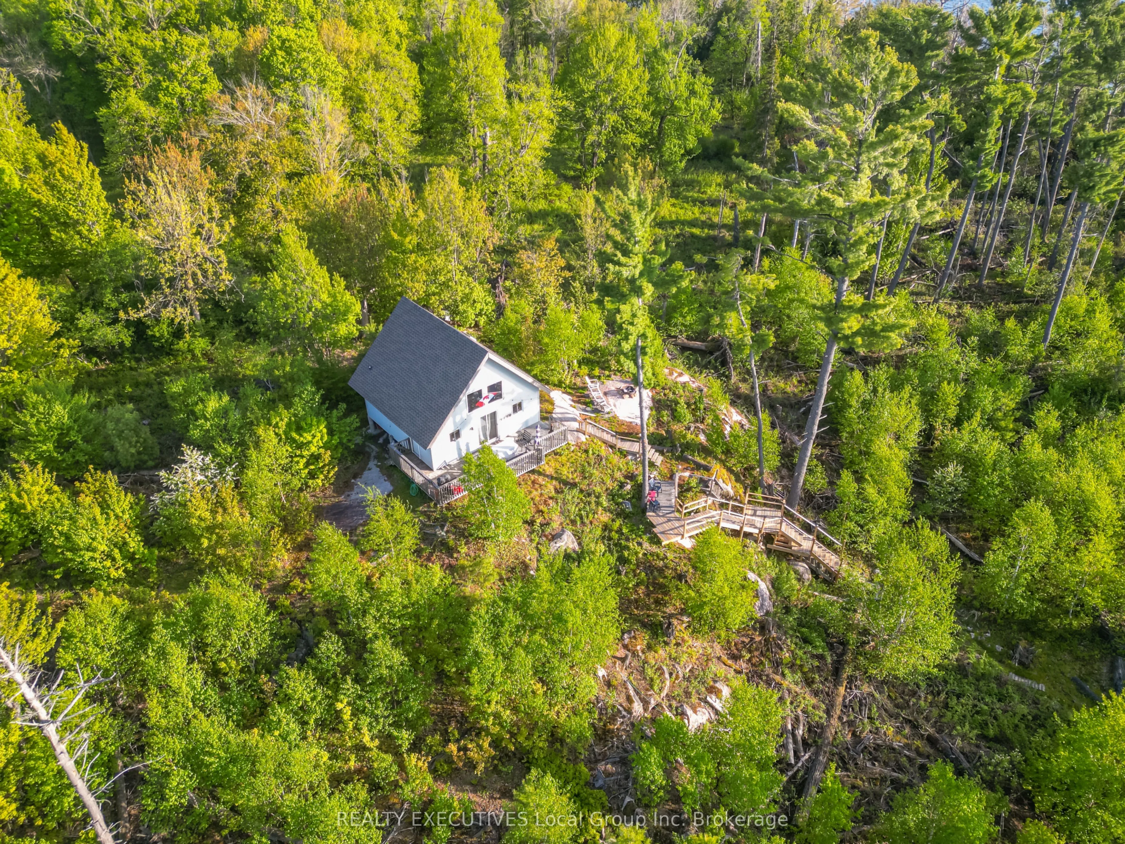 LOT 5 Grand Trunk Island