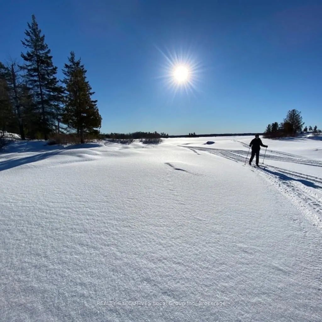 LOT 5 Grand Trunk Island
