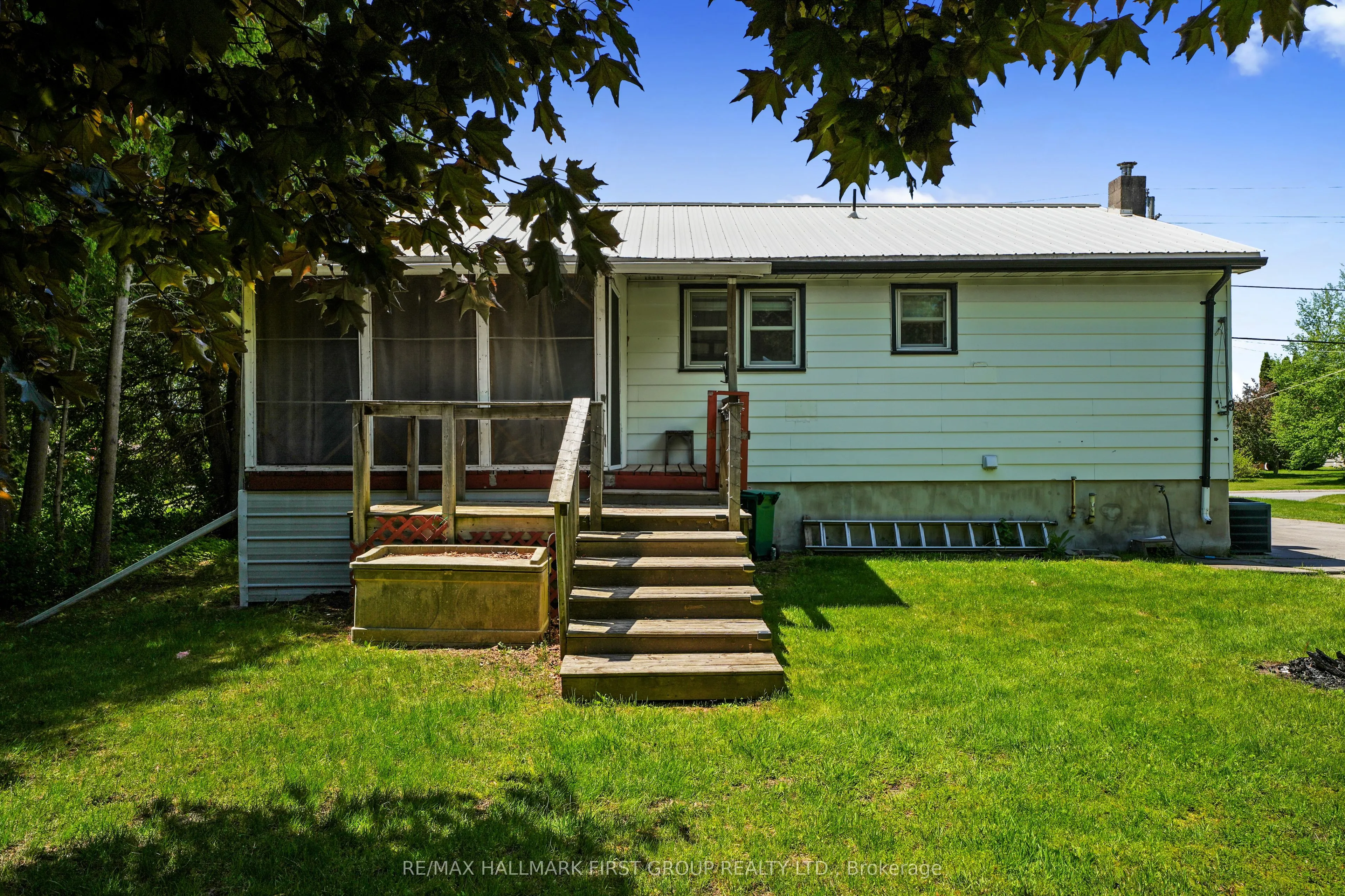 40 Whites Road