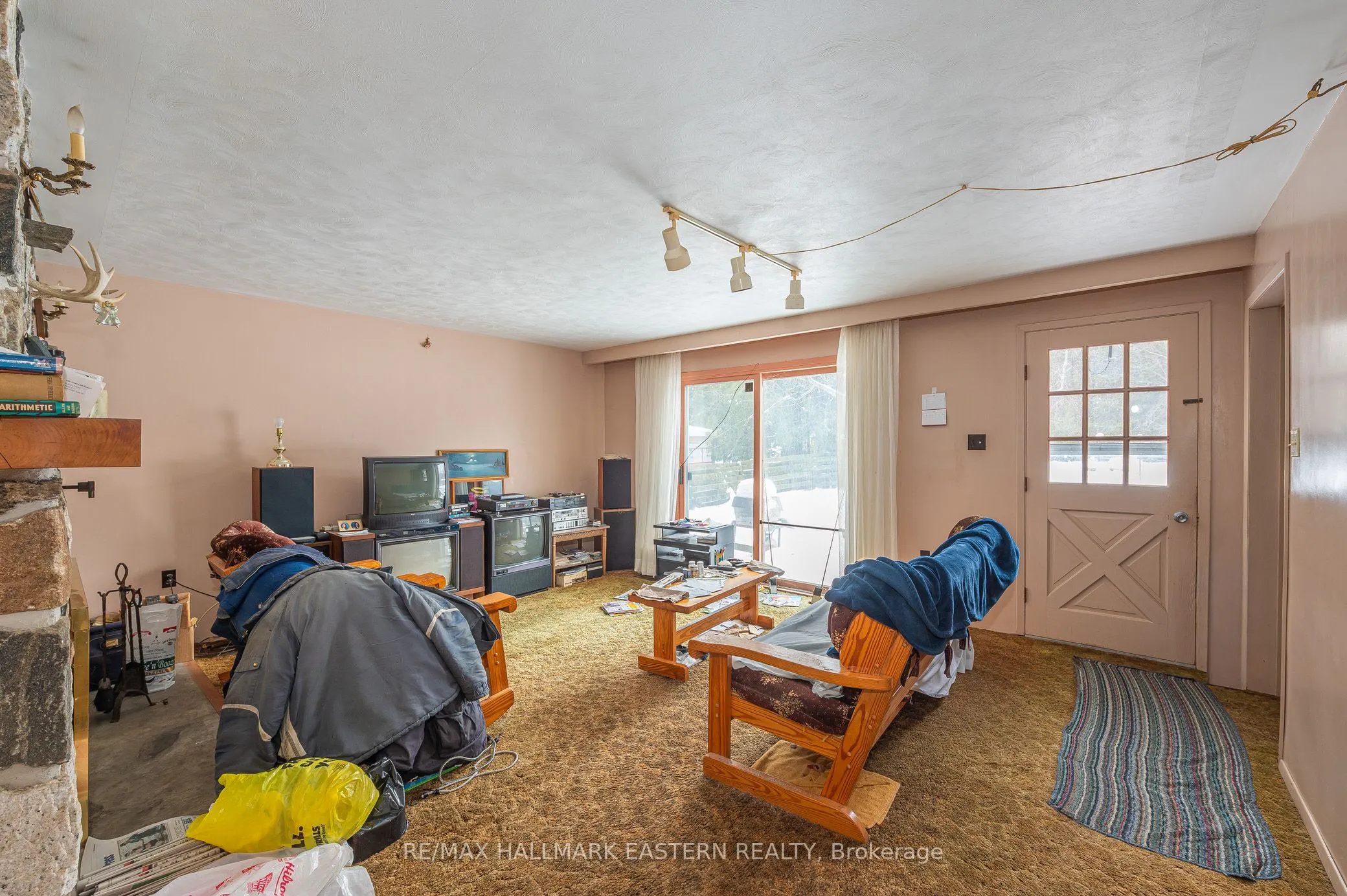 228 County Rd 46