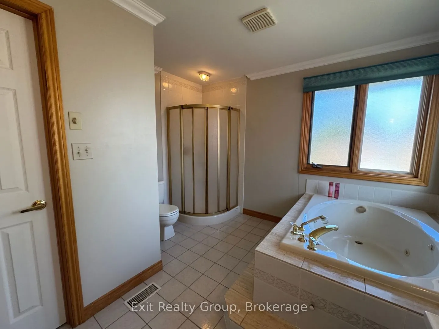 17 Bridlewood Lane