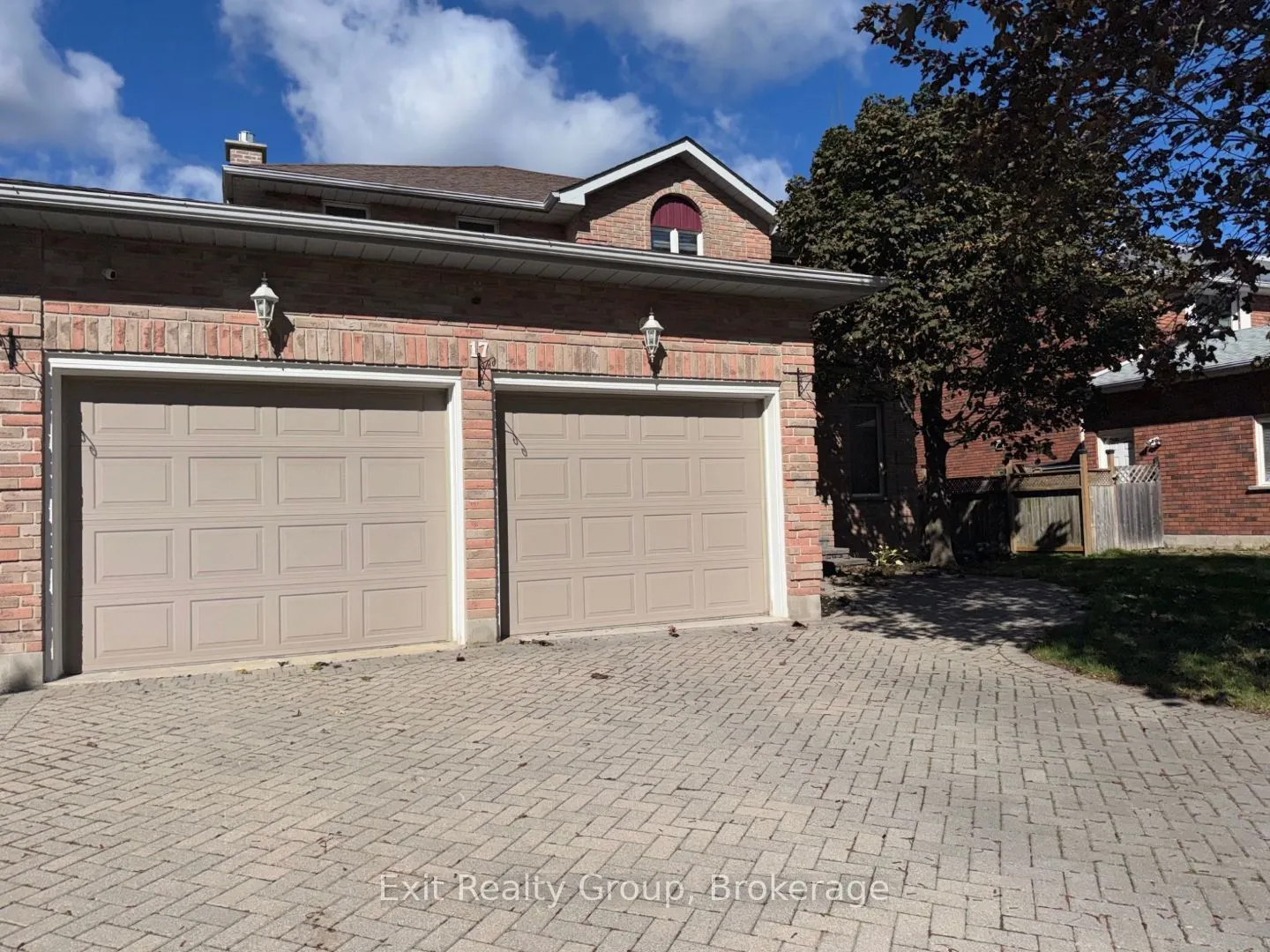 17 Bridlewood Lane