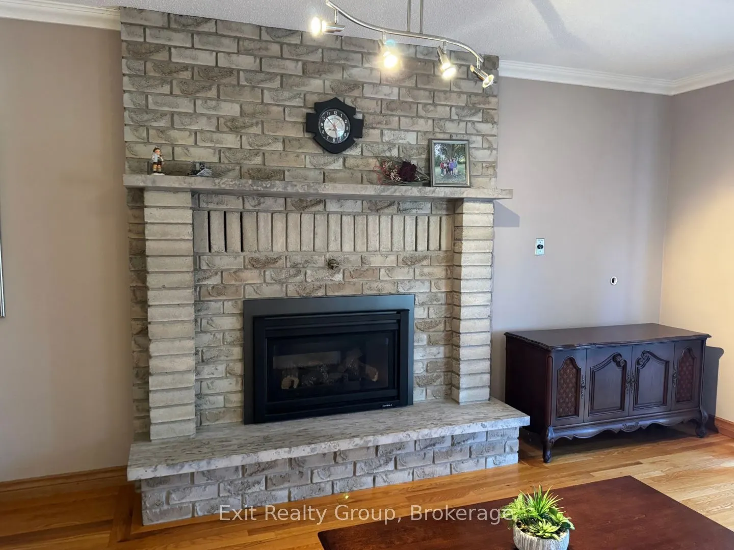 17 Bridlewood Lane